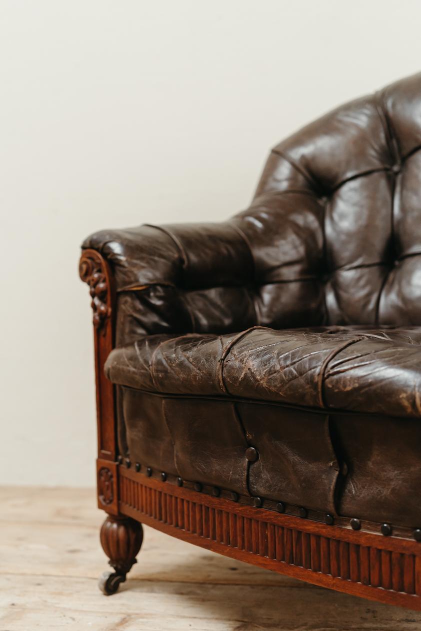 19th Century XL Leather Armchair  For Sale 4