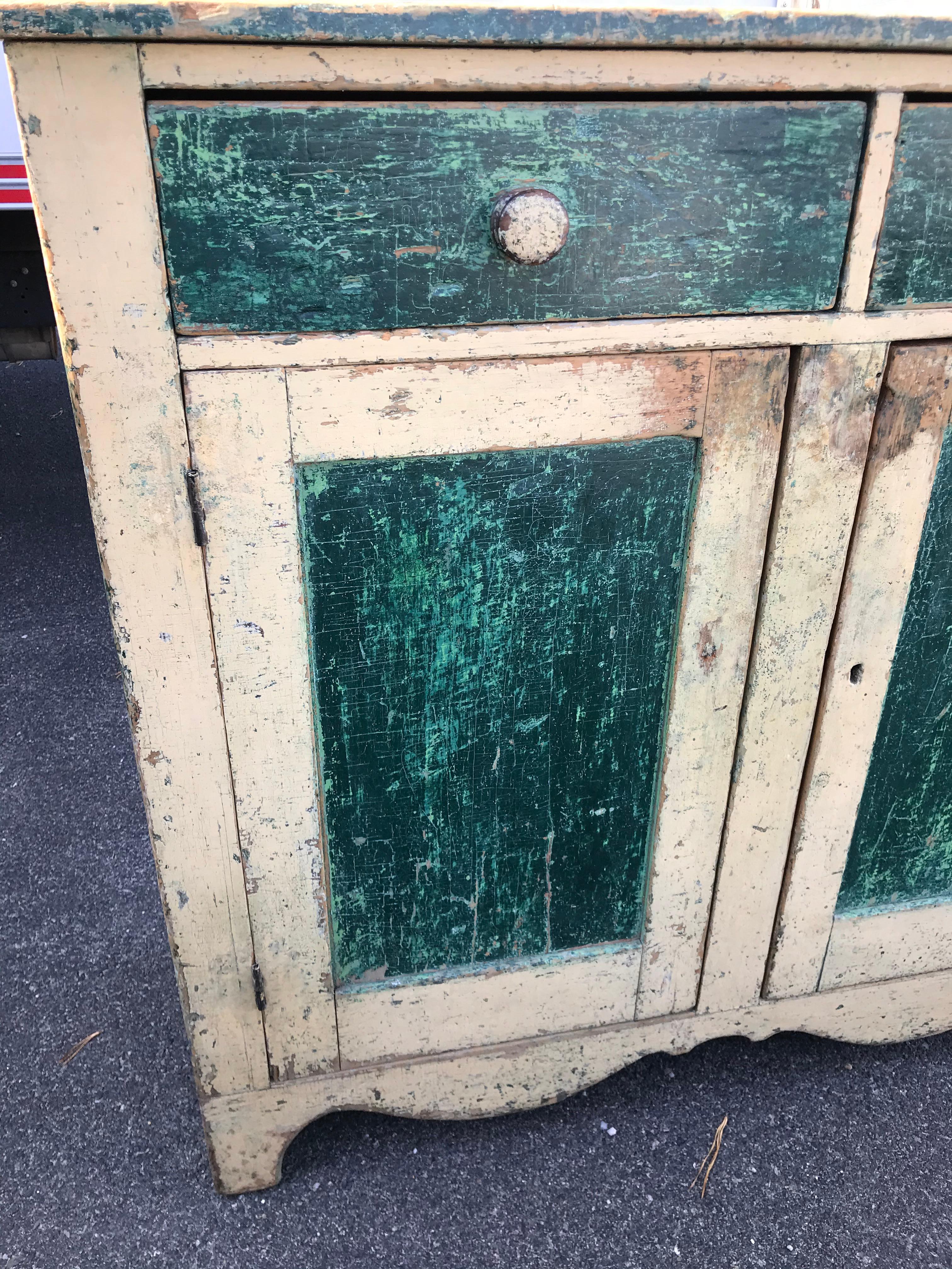 Canadian 19th Century Yellow and Green Painted Buffet For Sale