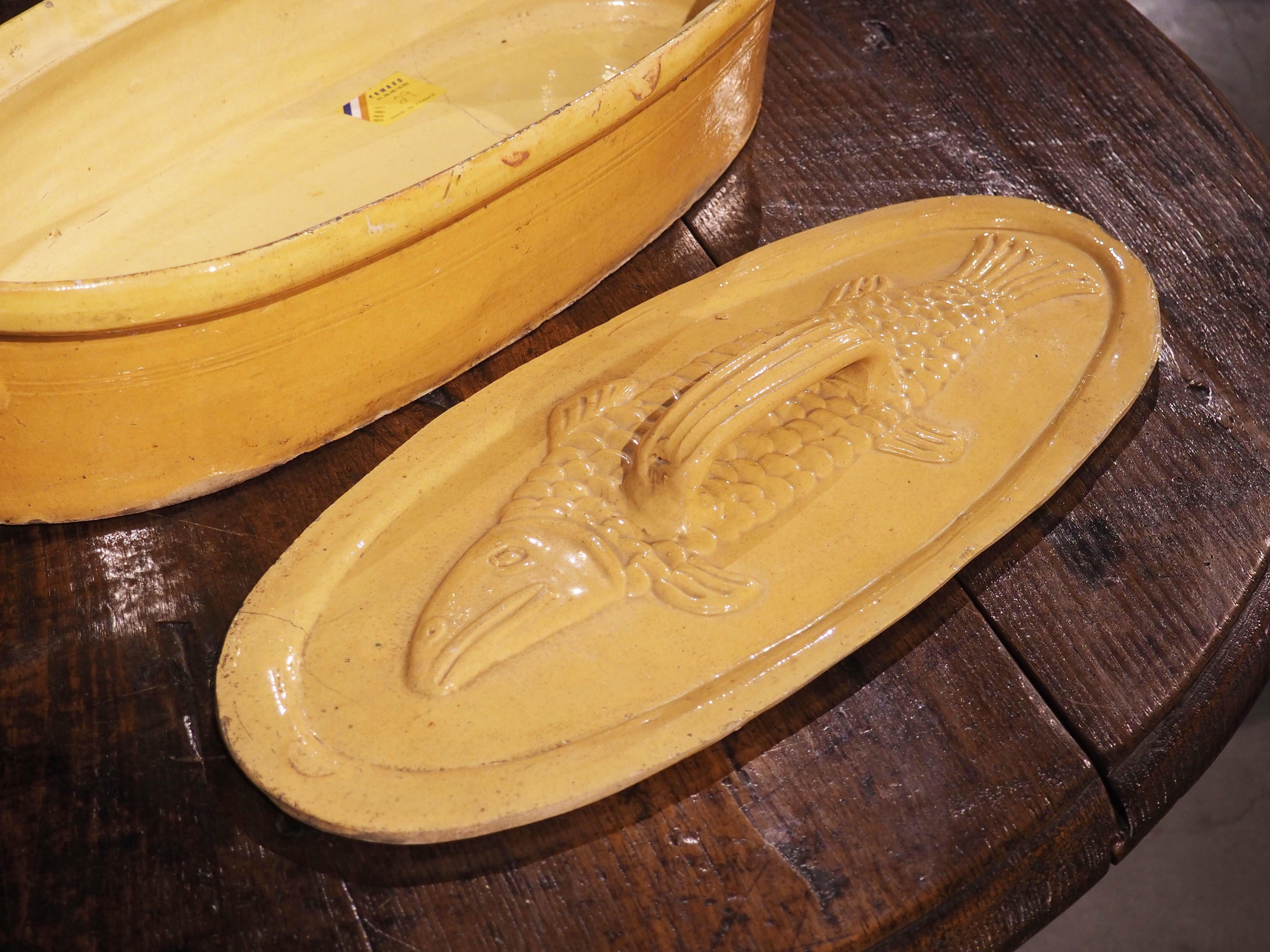 19th Century Yellow Glazed Fish Terrine from Alsace, France For Sale 4