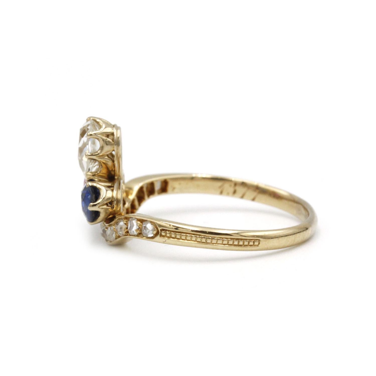 19th-Century Yellow Gold Duchess Ring Burma Ruby, Ceylon Sapphire, diamonds In Good Condition For Sale In MONTMORENCY, FR