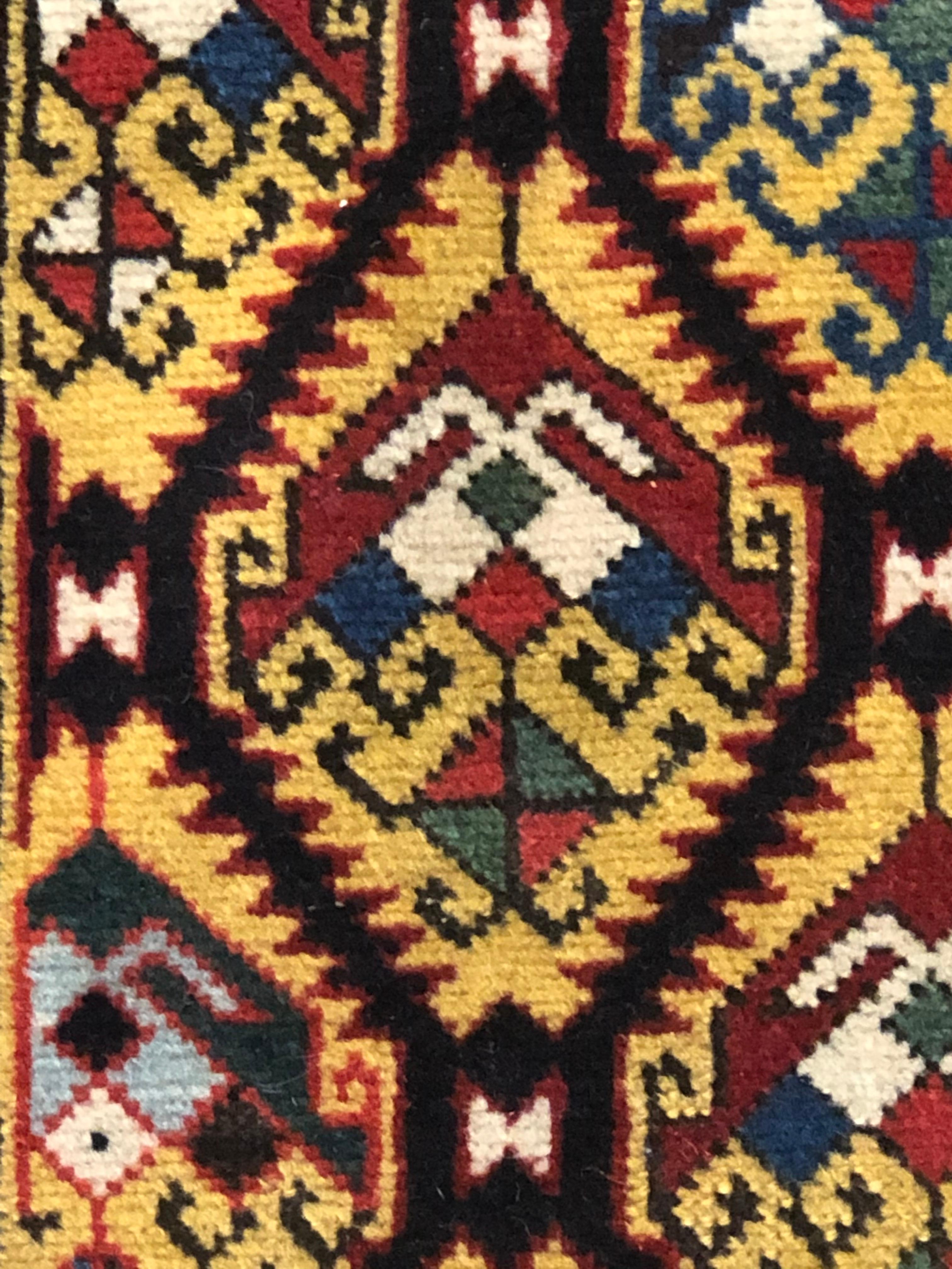 19th Century Yellow Green Red Caucasian Talish Rug, € 7500 For Sale 2