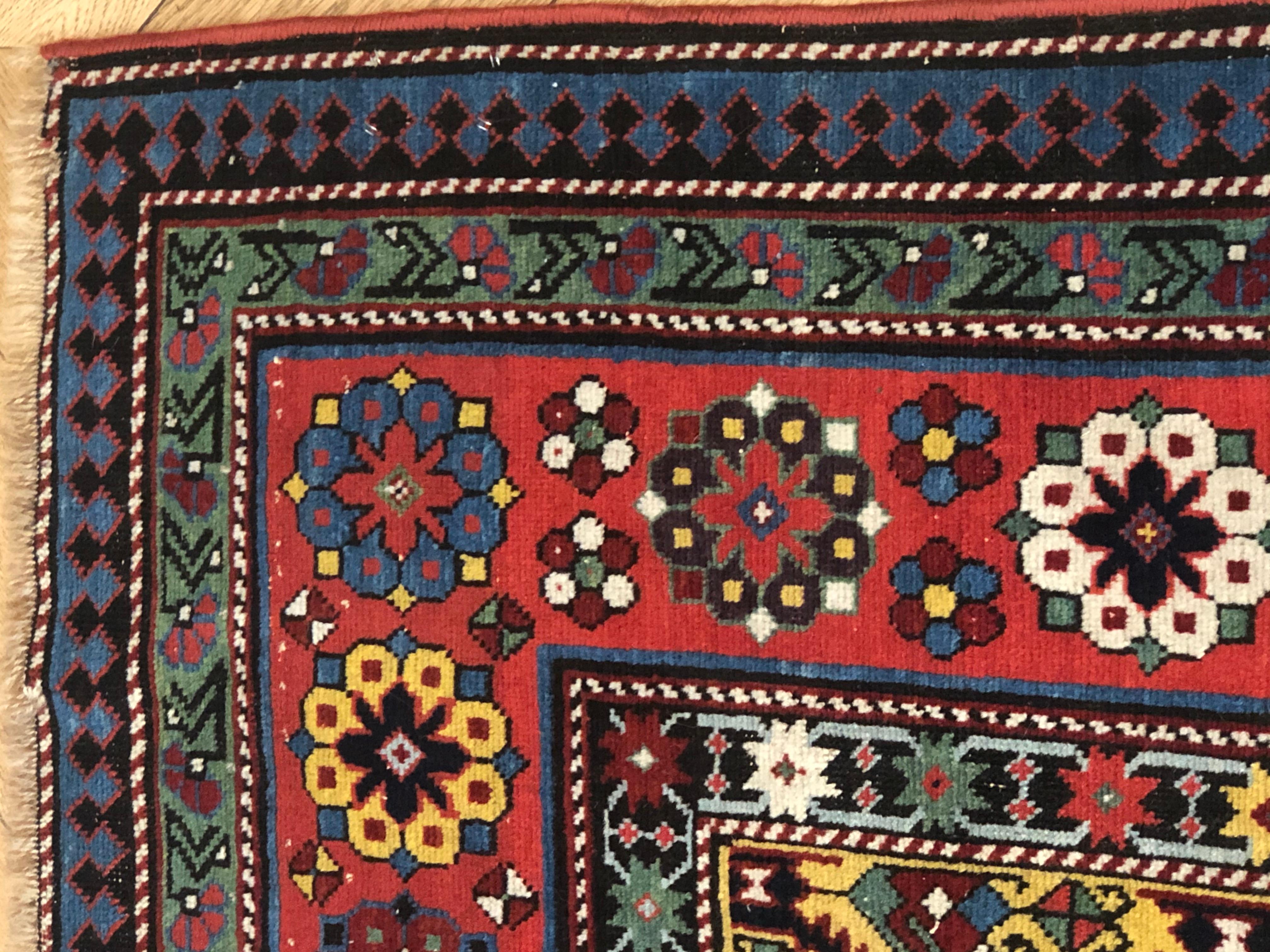 19th Century Yellow Green Red Caucasian Talish Rug, € 7500 For Sale 3