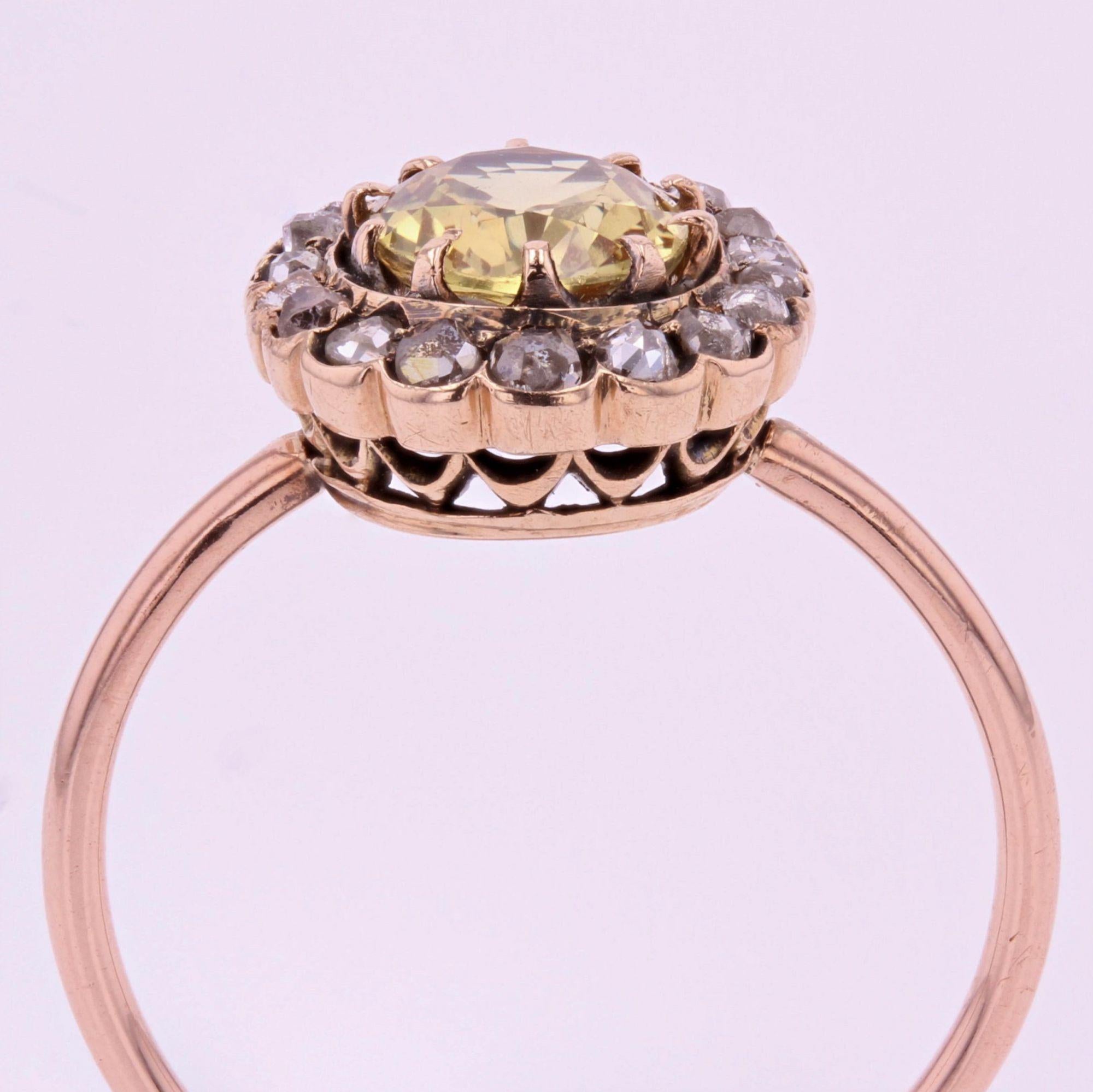19th Century Yellow Sapphire Diamonds 18 Karat Rose Gold Ring For Sale 3