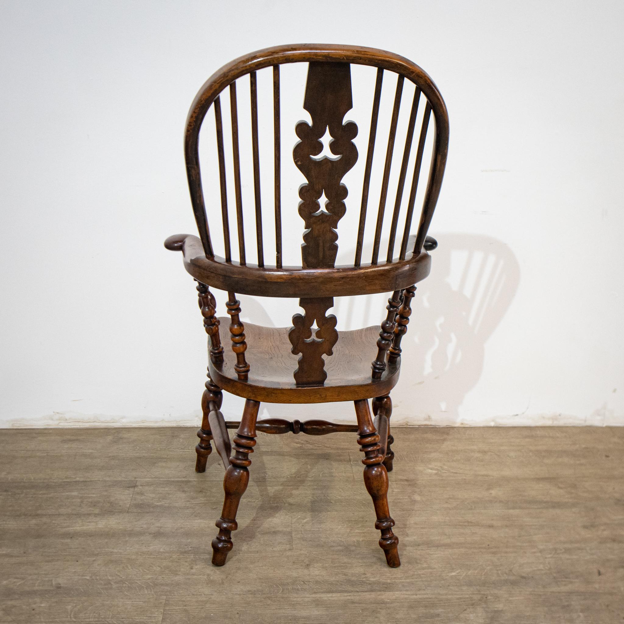 Joinery 19th Century Yew High Back Windsor Chair For Sale