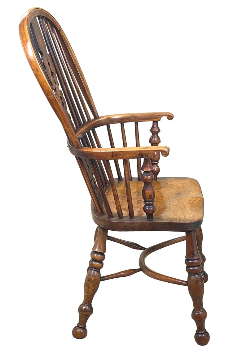 English 19th Century Yew Windsor Armchair For Sale