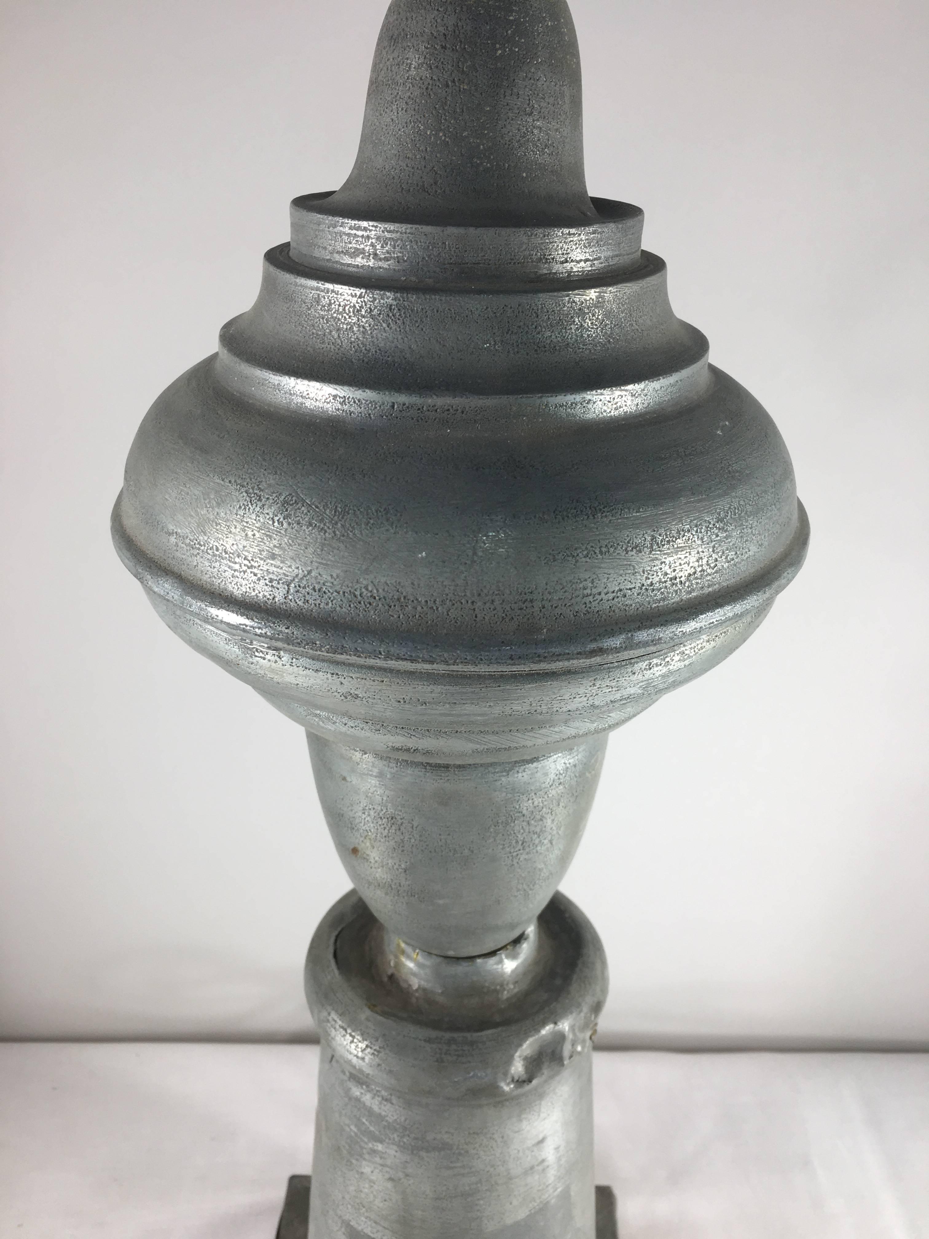 Remate de Zinc del Siglo XIX Montado como Lámpara en venta 2