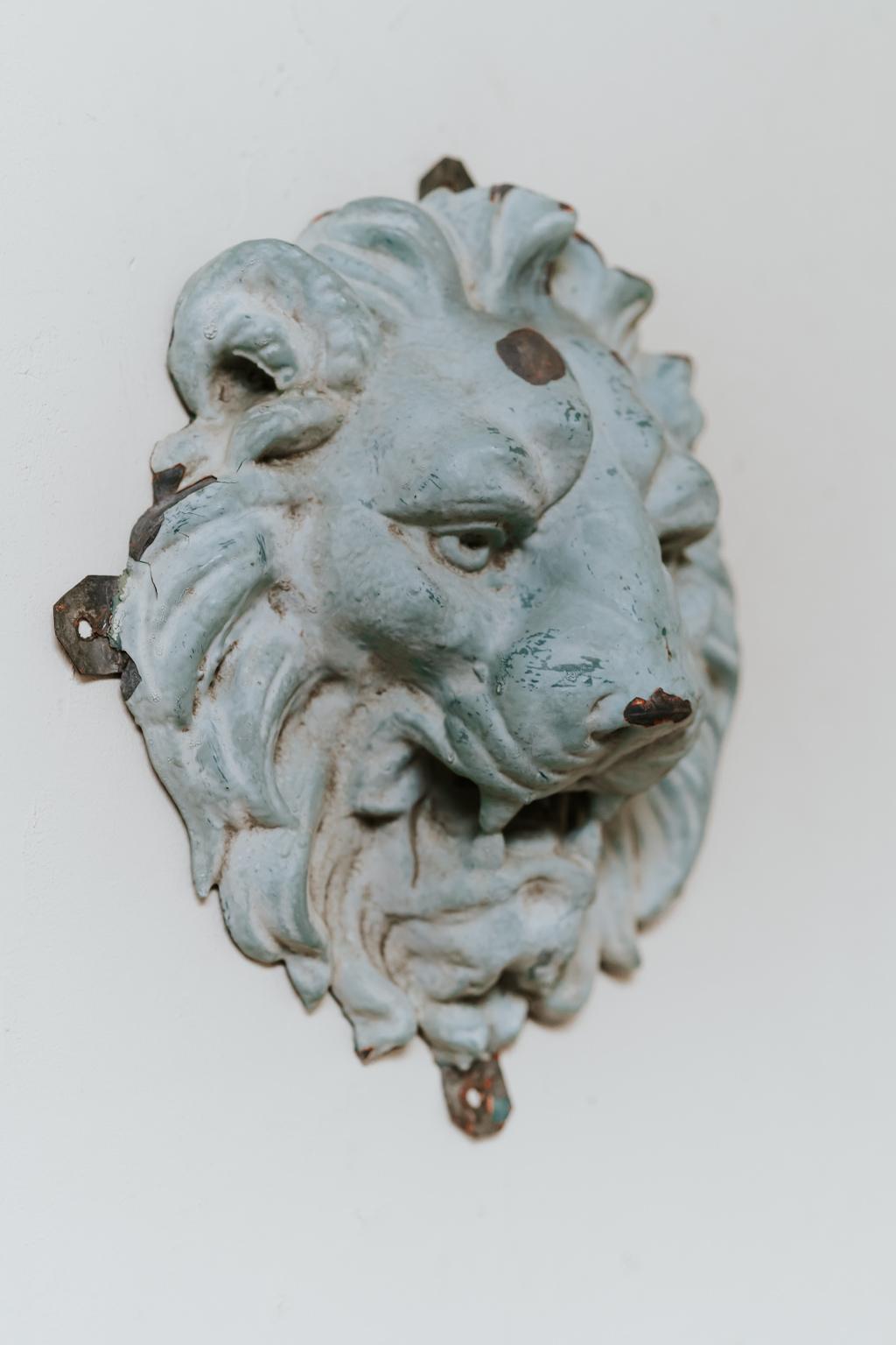 Le lion en zinc du XIXe siècle Bon état - En vente à Brecht, BE