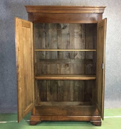 19th Century Chestnut Britain Wardrobe