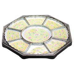 XIX Plato de altar chino cantonés de carne dulce esmaltada Figuras ceremoniales