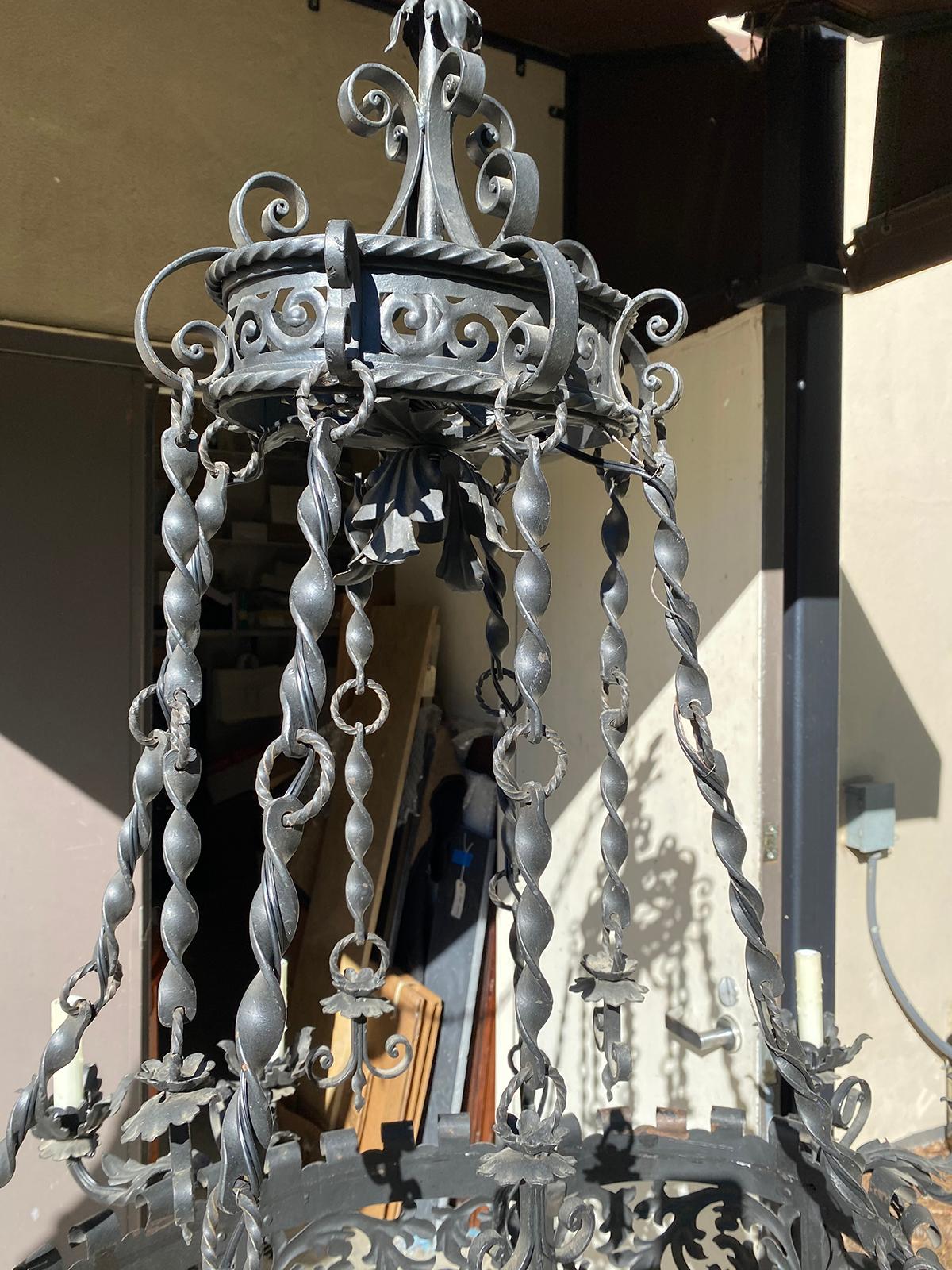 19th-Early 20th Century Continental Wrought Iron Eight-Arm Chandelier In Good Condition For Sale In Atlanta, GA