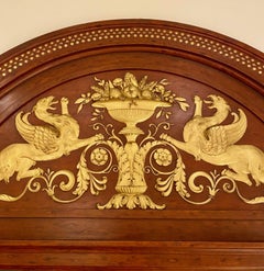 Miroir de style Empire du 19ème siècle