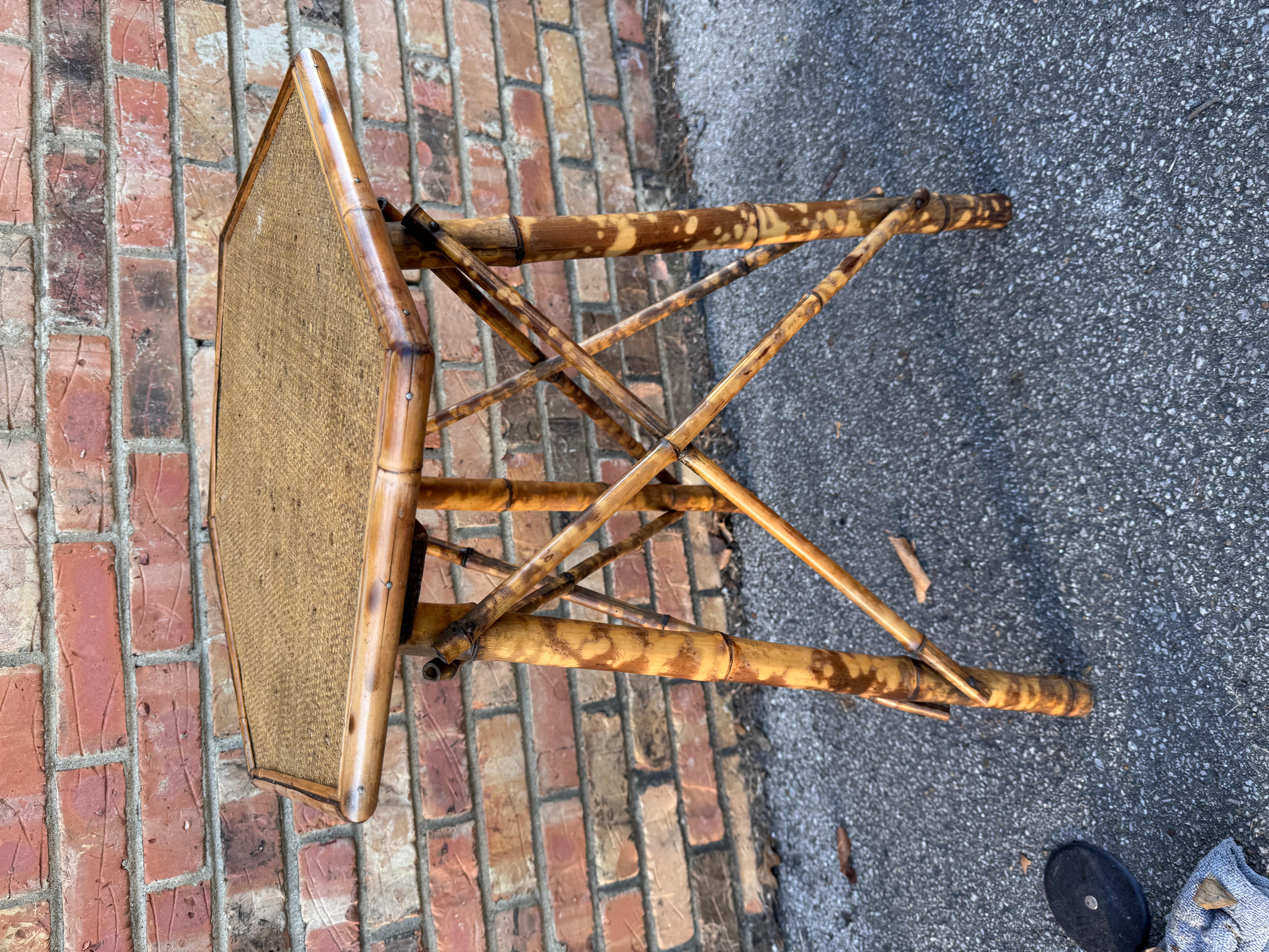 Fin du XIXe siècle Table d'appoint en bambou du 19e siècle en vente