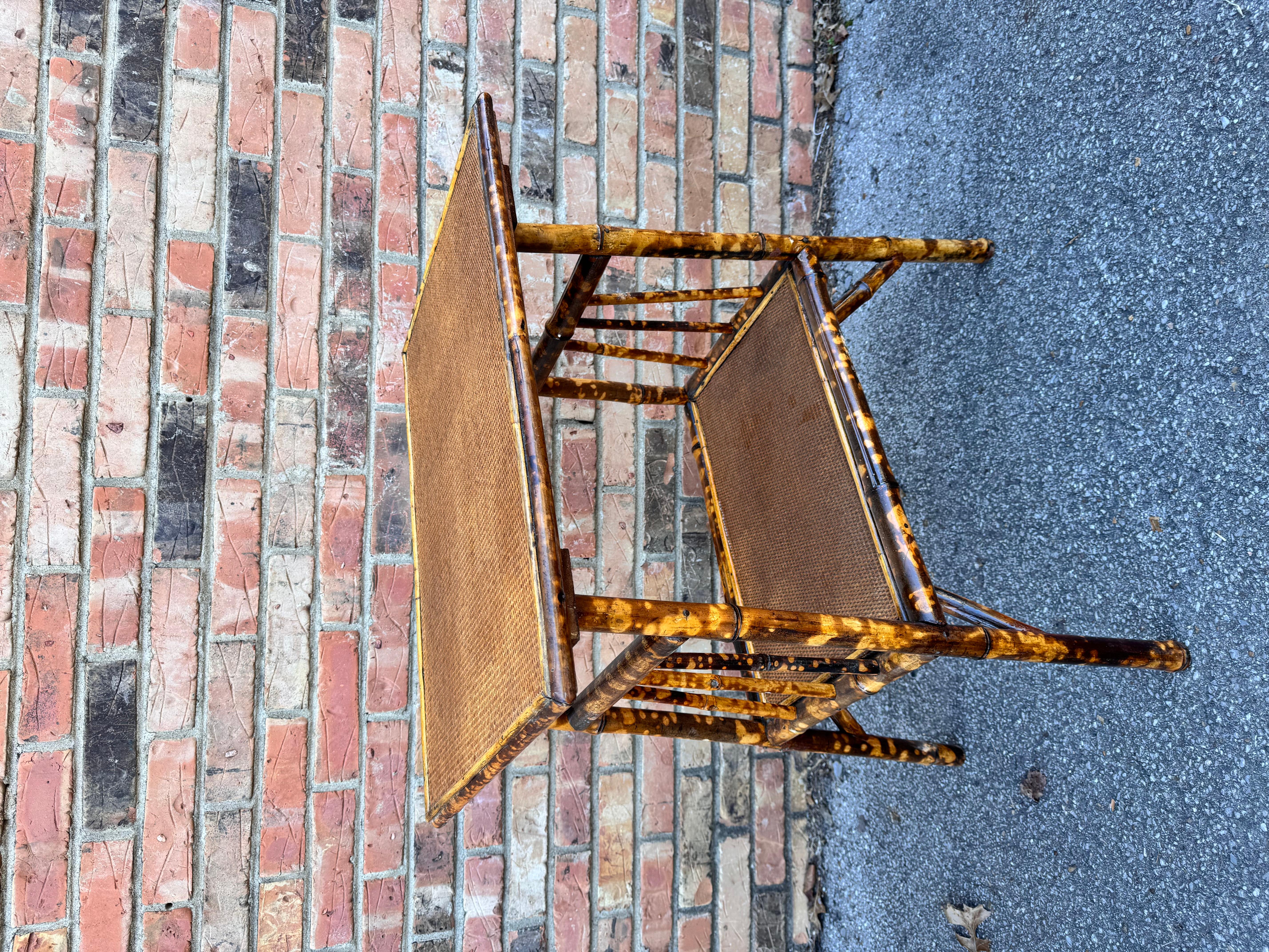 Table d'appoint en bambou du 19e siècle en vente 1