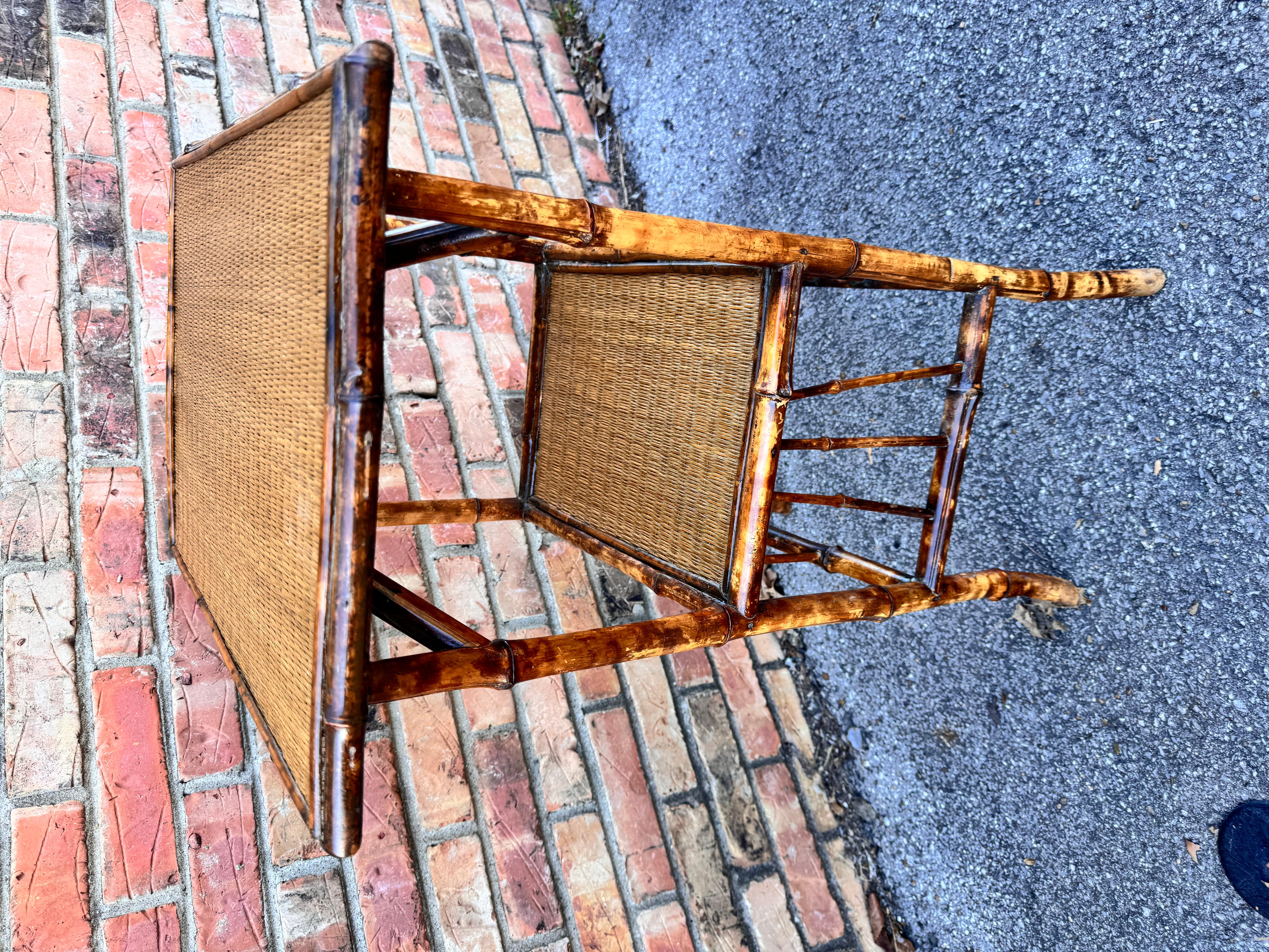 Table d'appoint en bambou du 19e siècle en vente 1