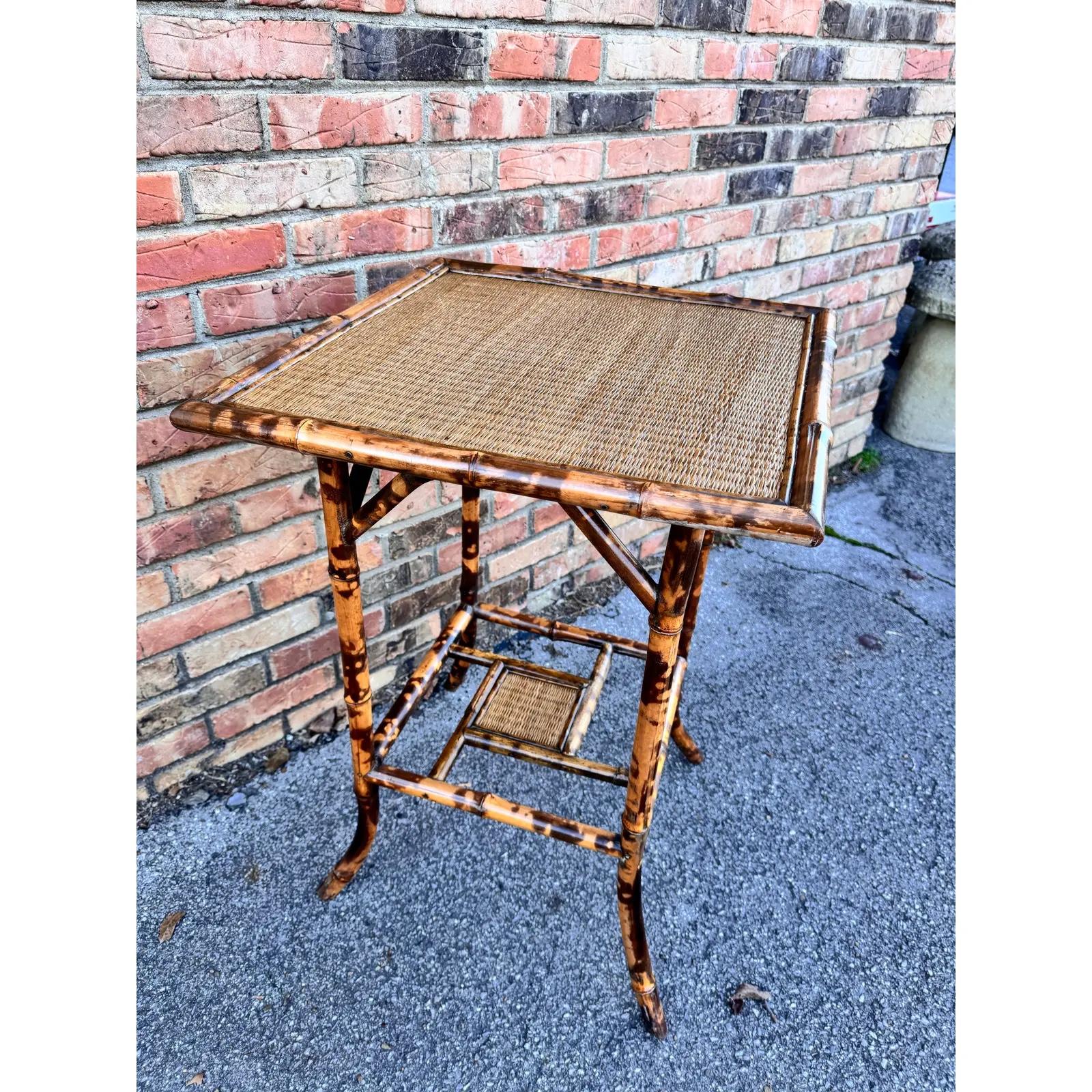 Table d'appoint en bambou du 19e siècle en vente 1