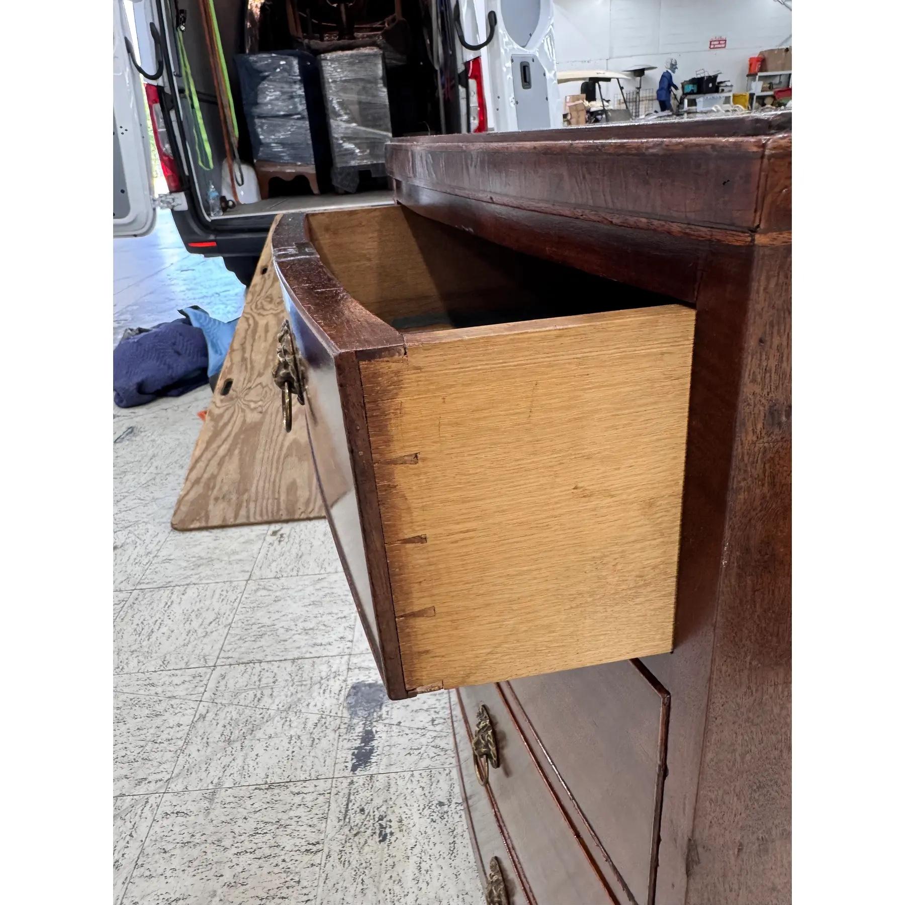 19th English Bow Front Chest of Drawers For Sale 5