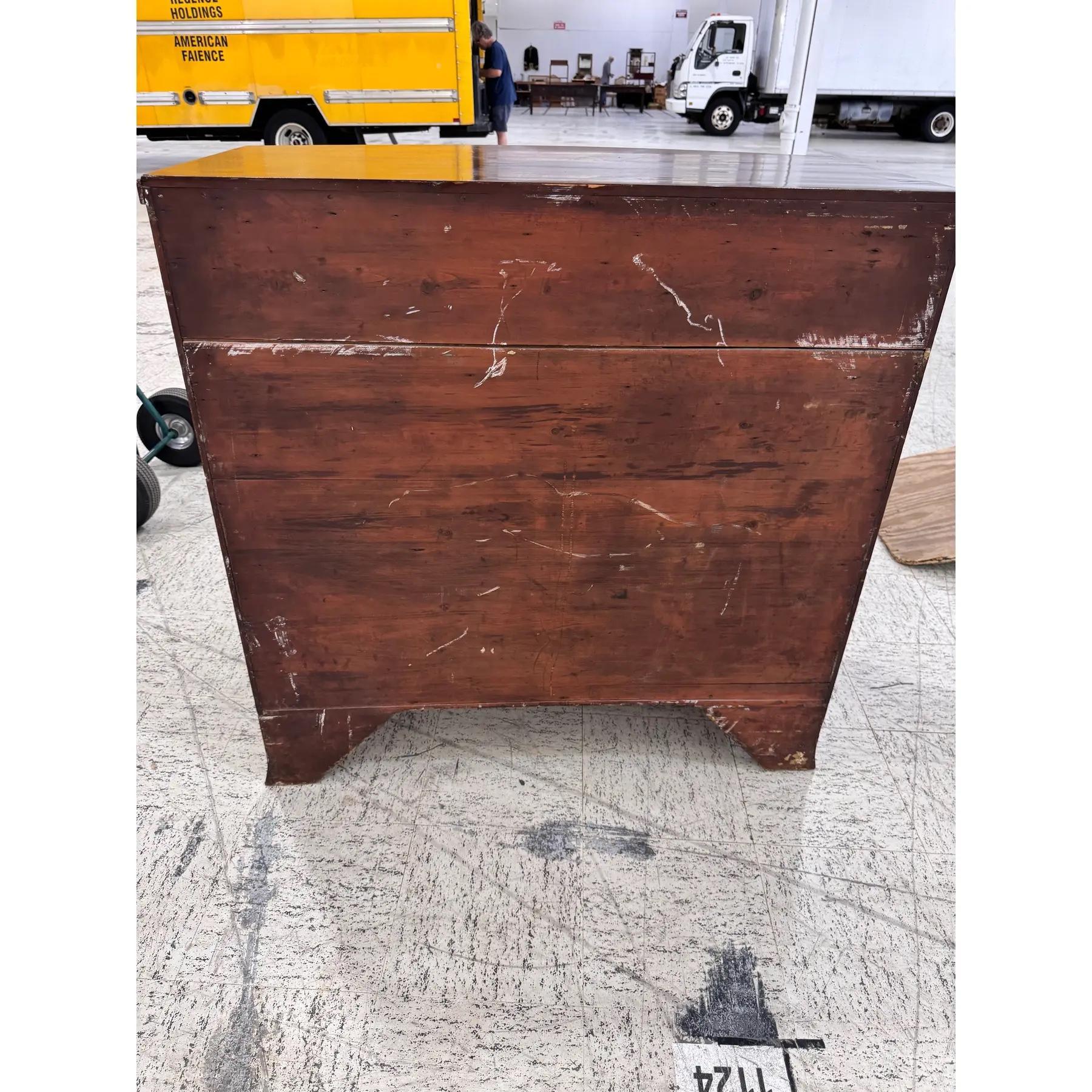 19th English Bow Front Chest of Drawers For Sale 6