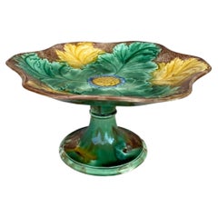 19th Century English Majolica Leaves Cake Stand Wedgwood