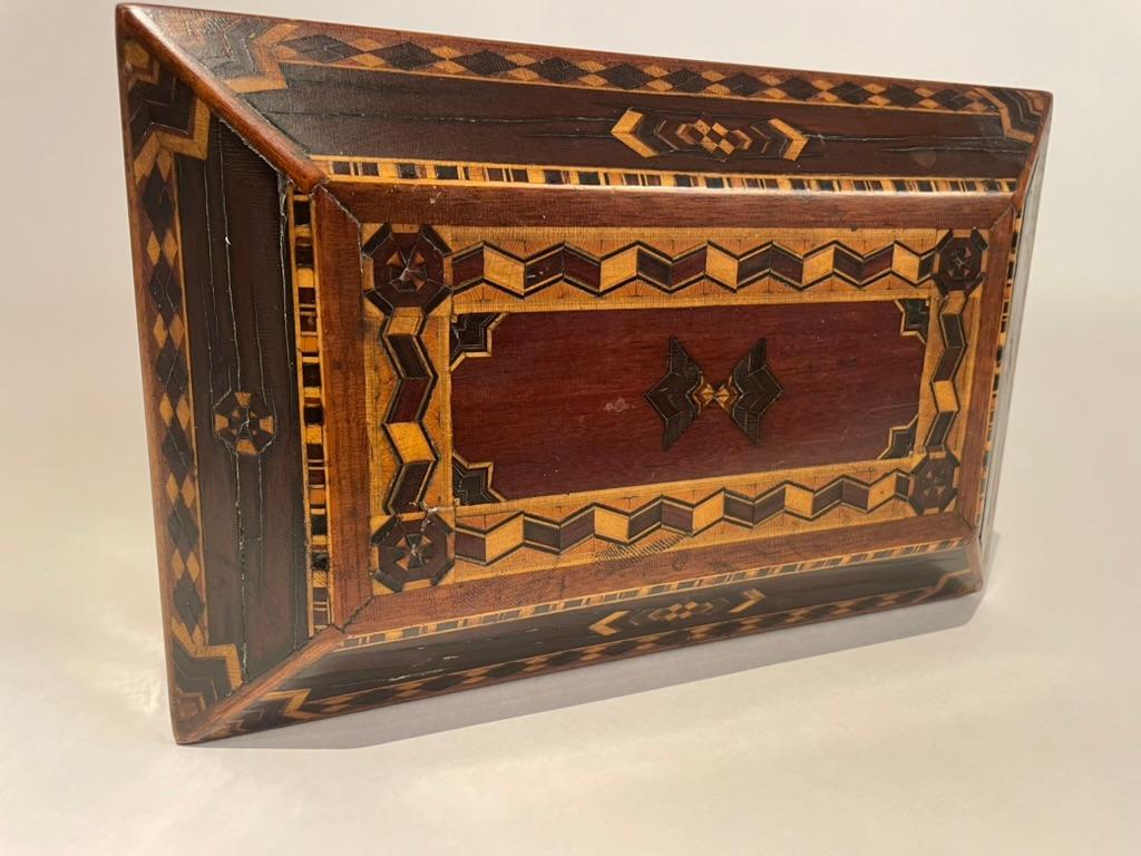 19th English Regency Inlaid Jewelry Box  For Sale 7