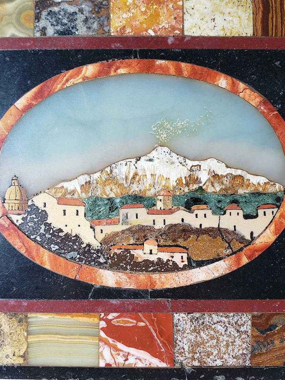 19. Florentiner Schule Pietra Dura Landhausplatte mit eingelegtem Steinmosaik:: um 1820. Maßnahmen: 6.5