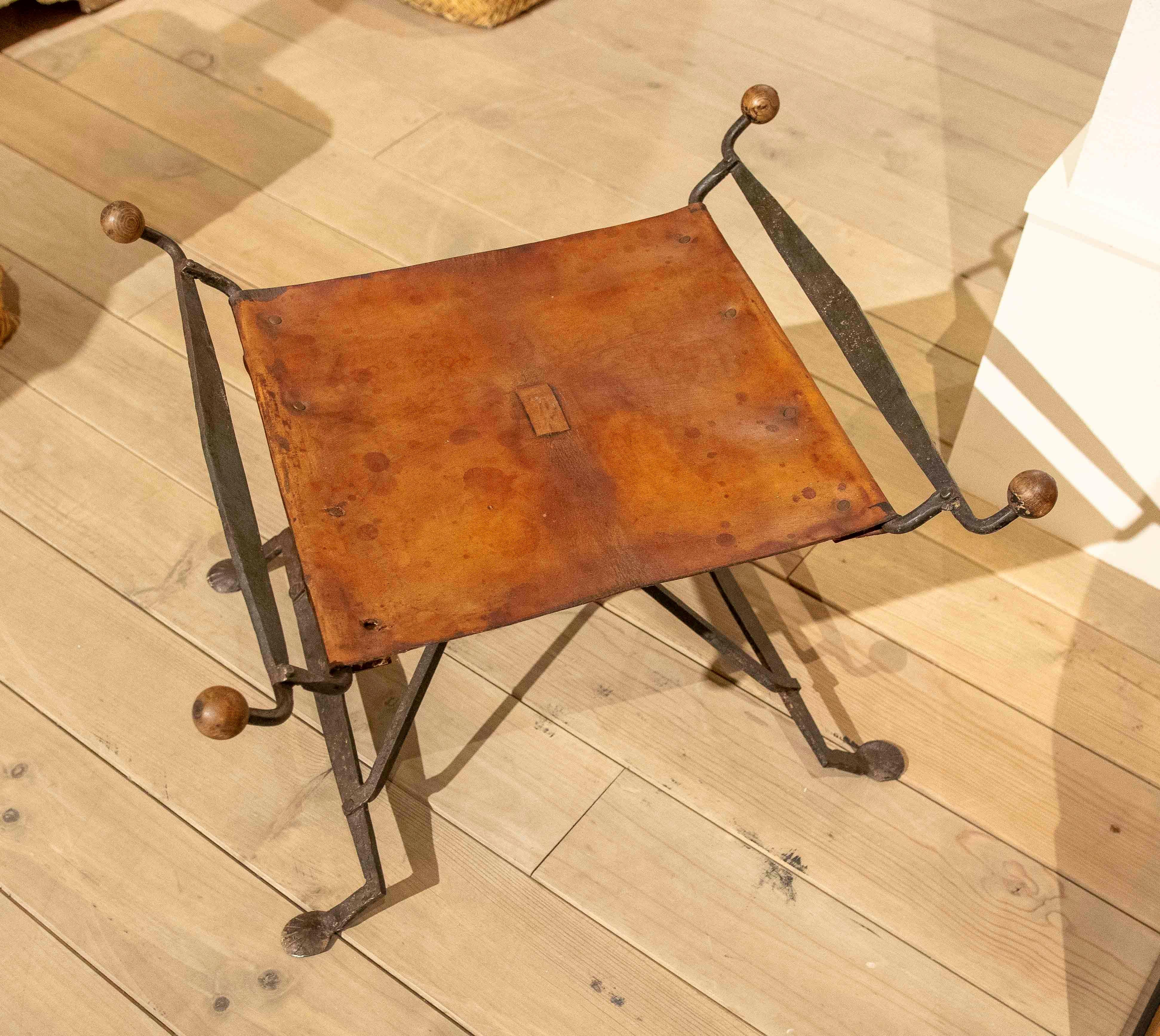 19th Folding Iron Chair with Leather Seat 7