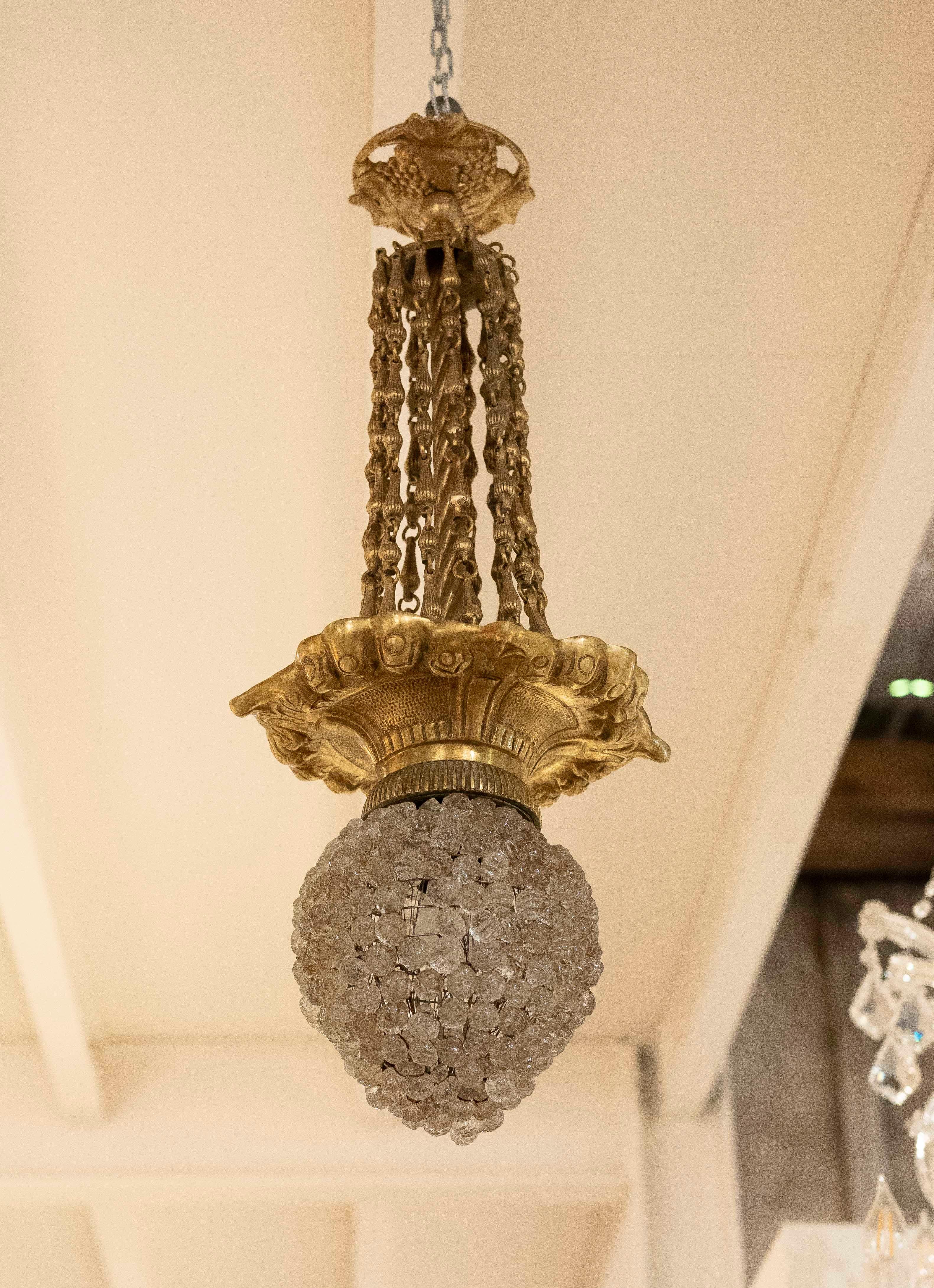 Lampada in bronzo francese del XIX secolo con paralume formato da cristalli in vendita 1