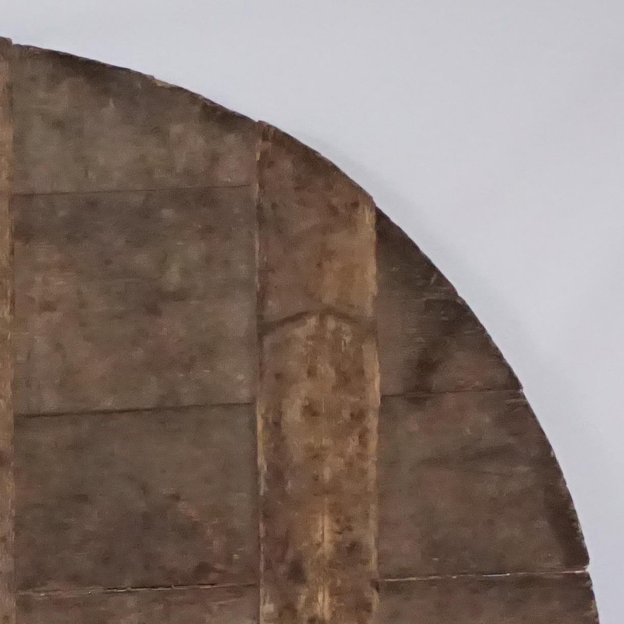 Französische antike, runde Holzuhr des 19. Jahrhunderts, Napoleon III.-Wandschmuck (Handgeschnitzt) im Angebot