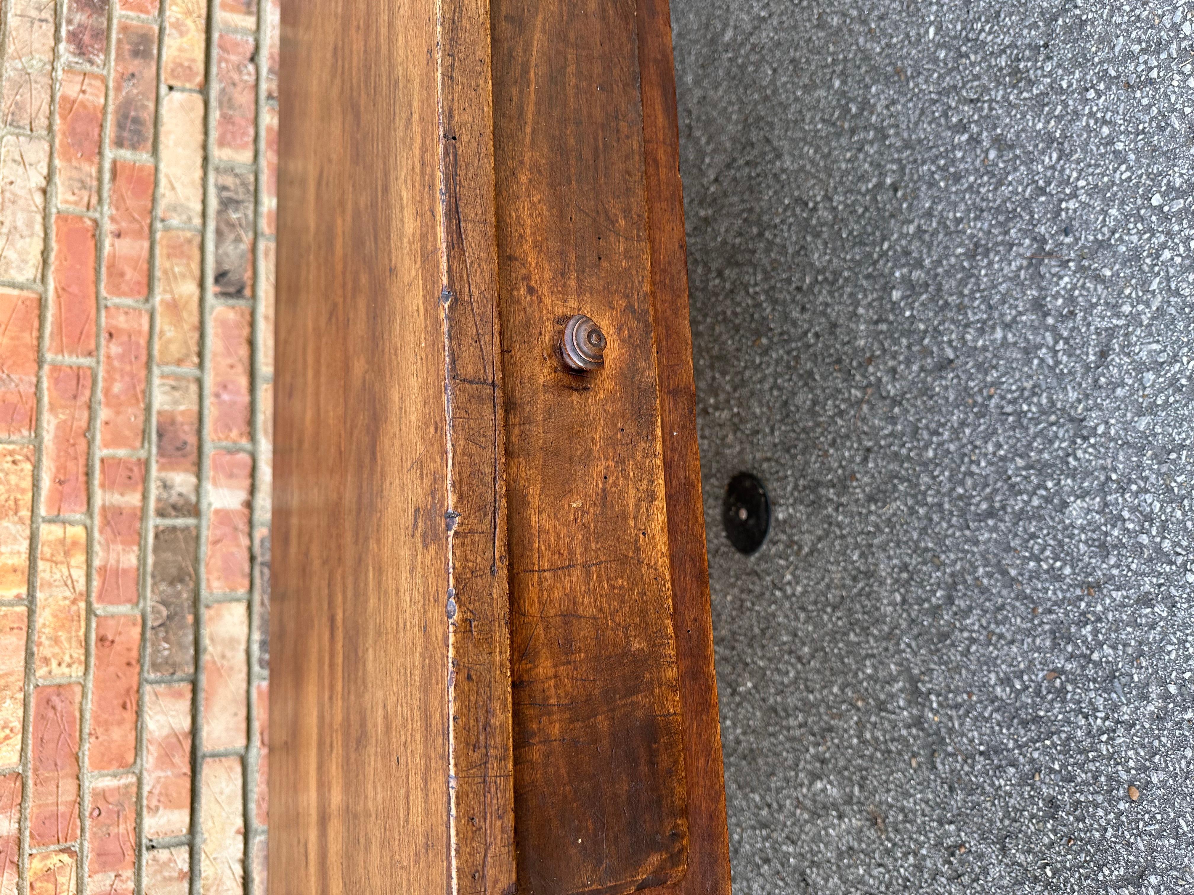 19th French Coffee Table In Good Condition For Sale In Nashville, TN