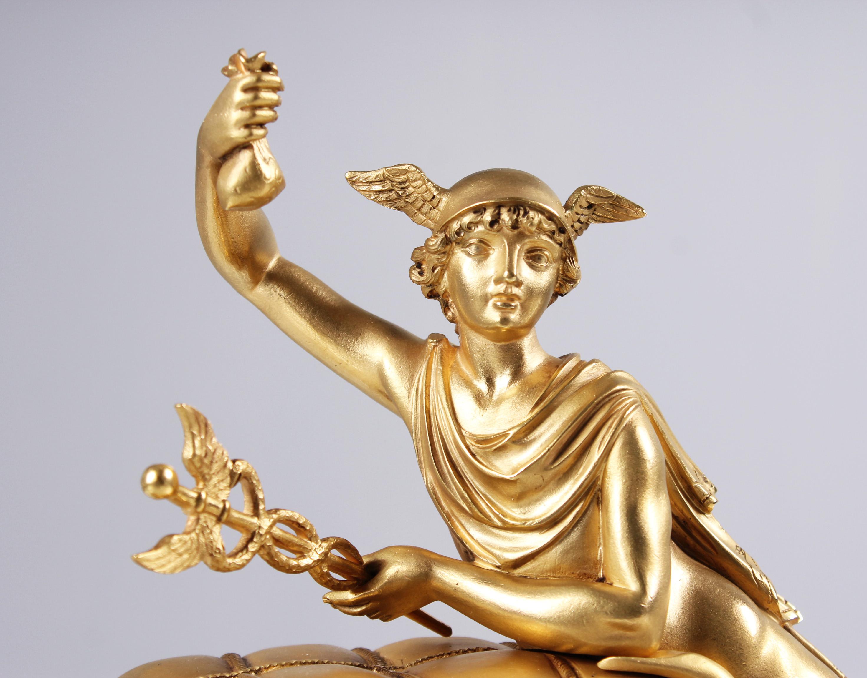 XIX Reloj de chimenea imperio francés, Pendule, mercurio, bronce dorado, hacia 1815 en venta 2