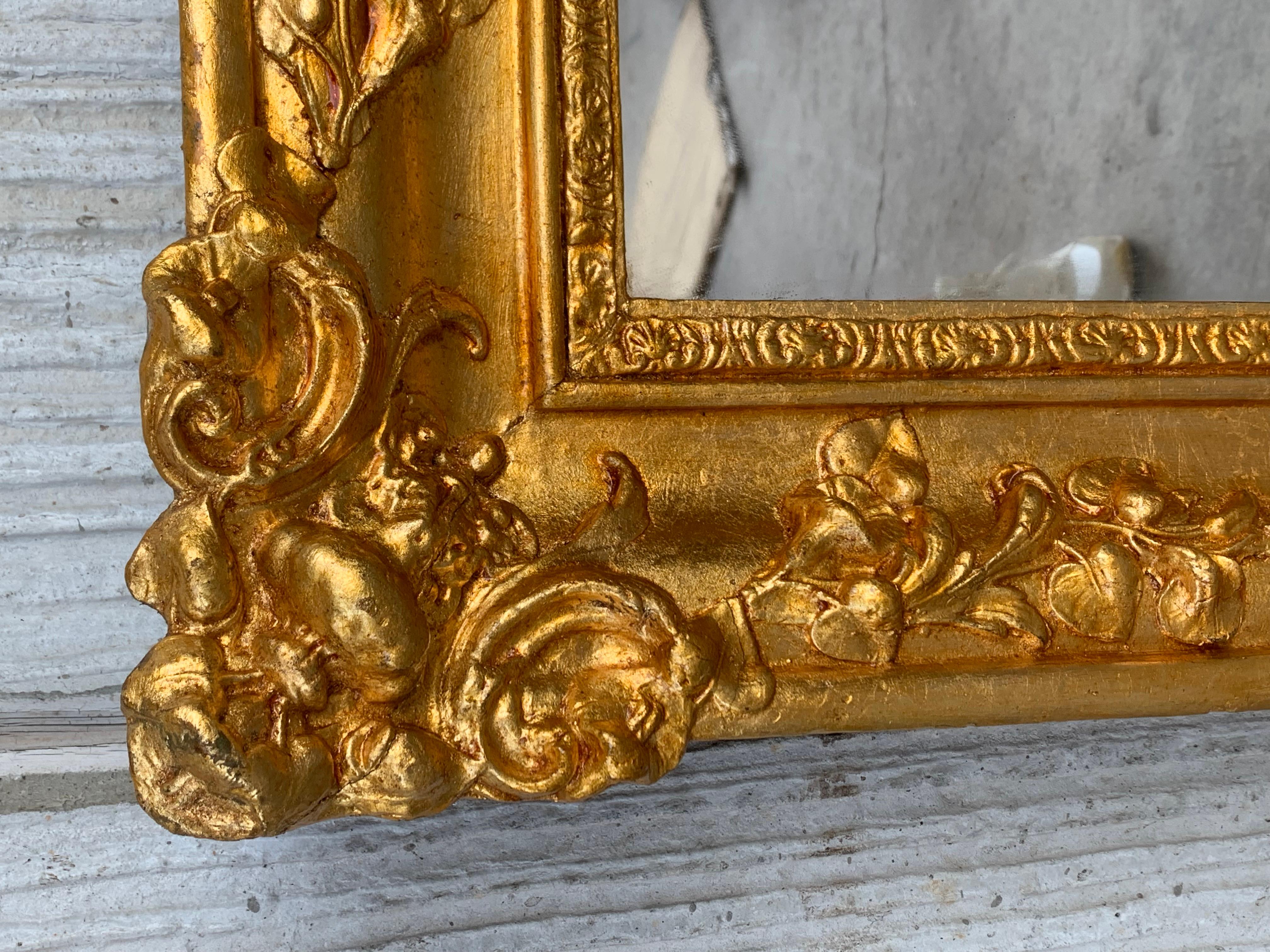 19th French Empire Period Carved Gilt Wood Rectangular Mirror In Good Condition In Miami, FL