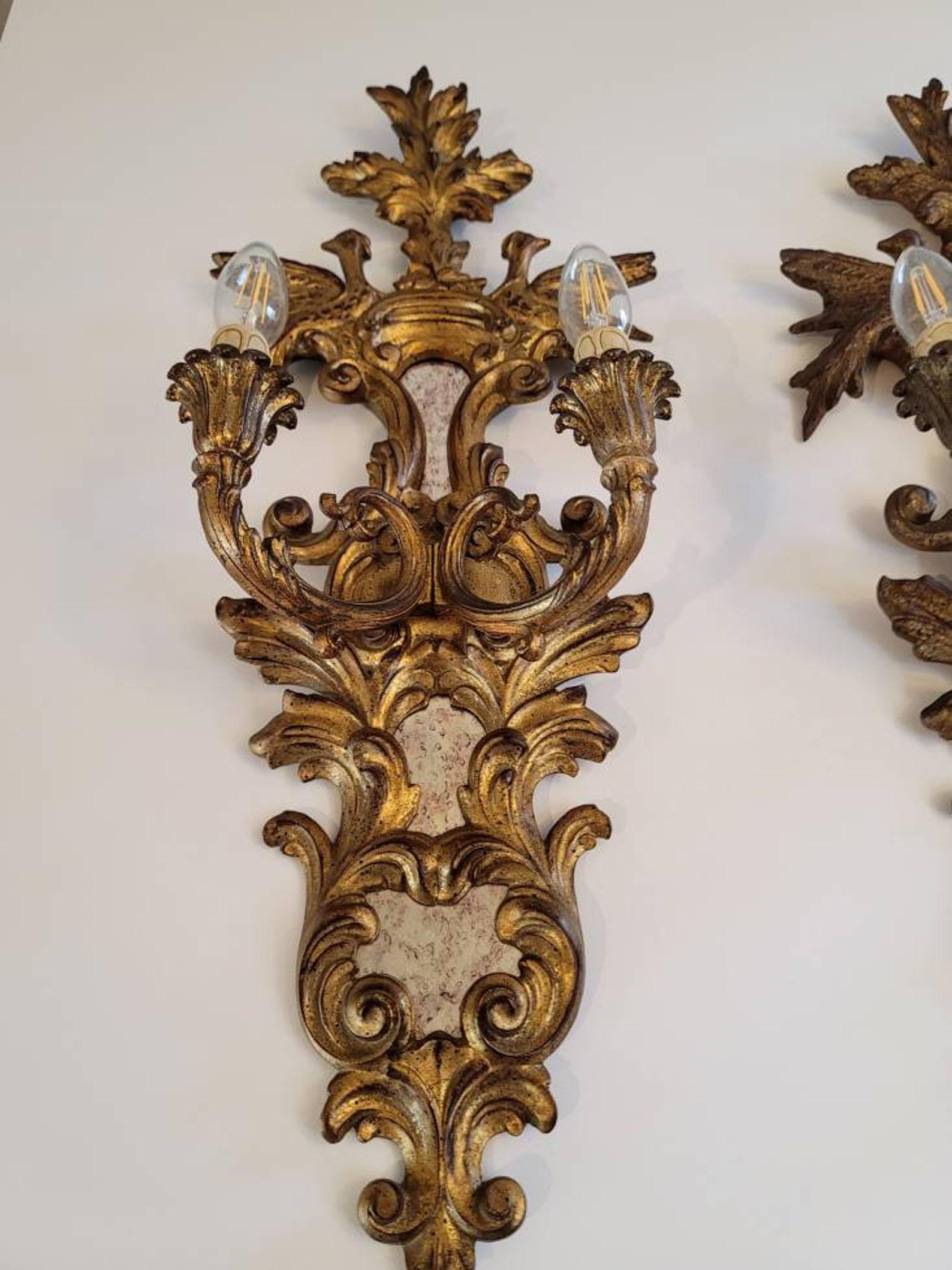 19th French Louis XVI Rocaille Giltwood Wall Sconces, A Pair In Good Condition For Sale In Forney, TX