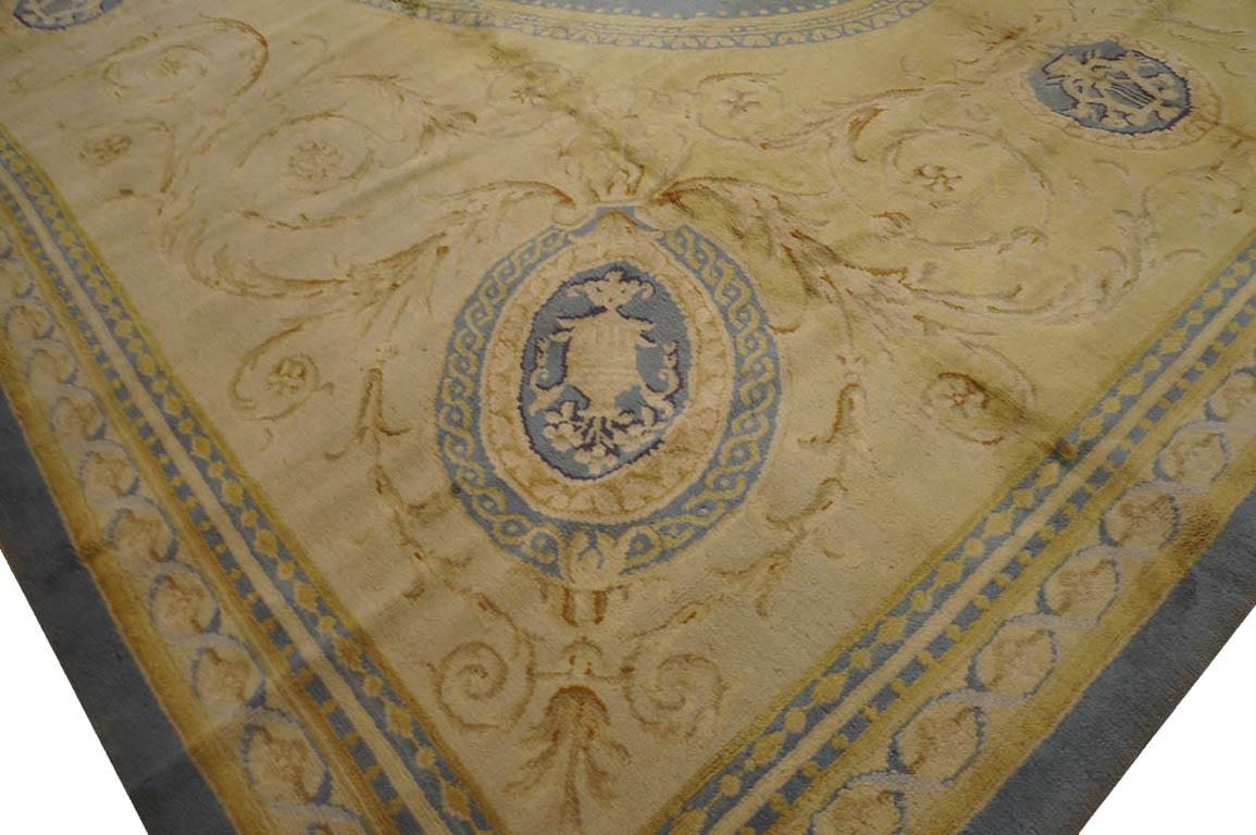 19th Century French Neoclassical Savonnerie Carpet ( 12'9