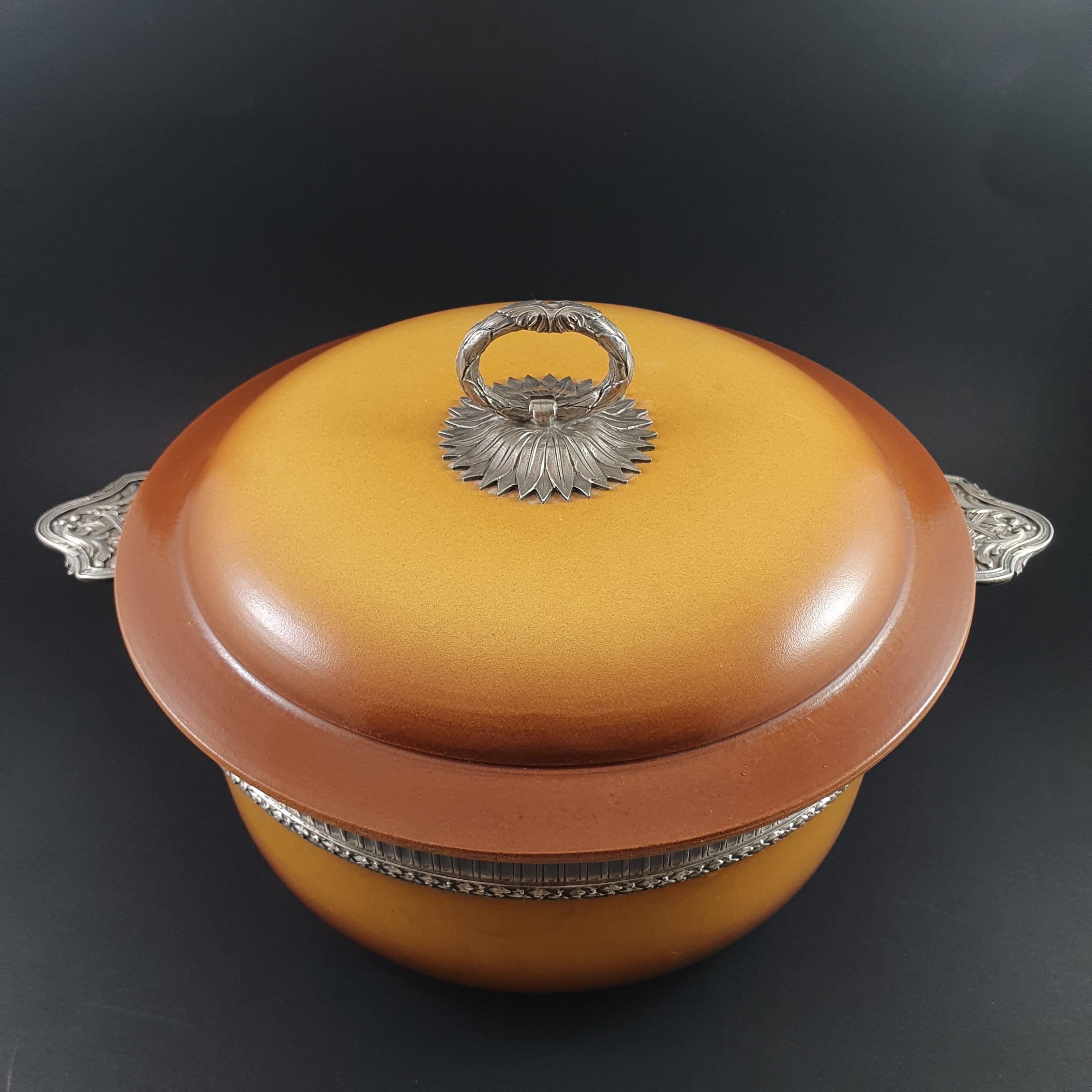 19th French Terracotta and Sterling Silver Vegetable Dish In Good Condition For Sale In Saint-Ouen, FR