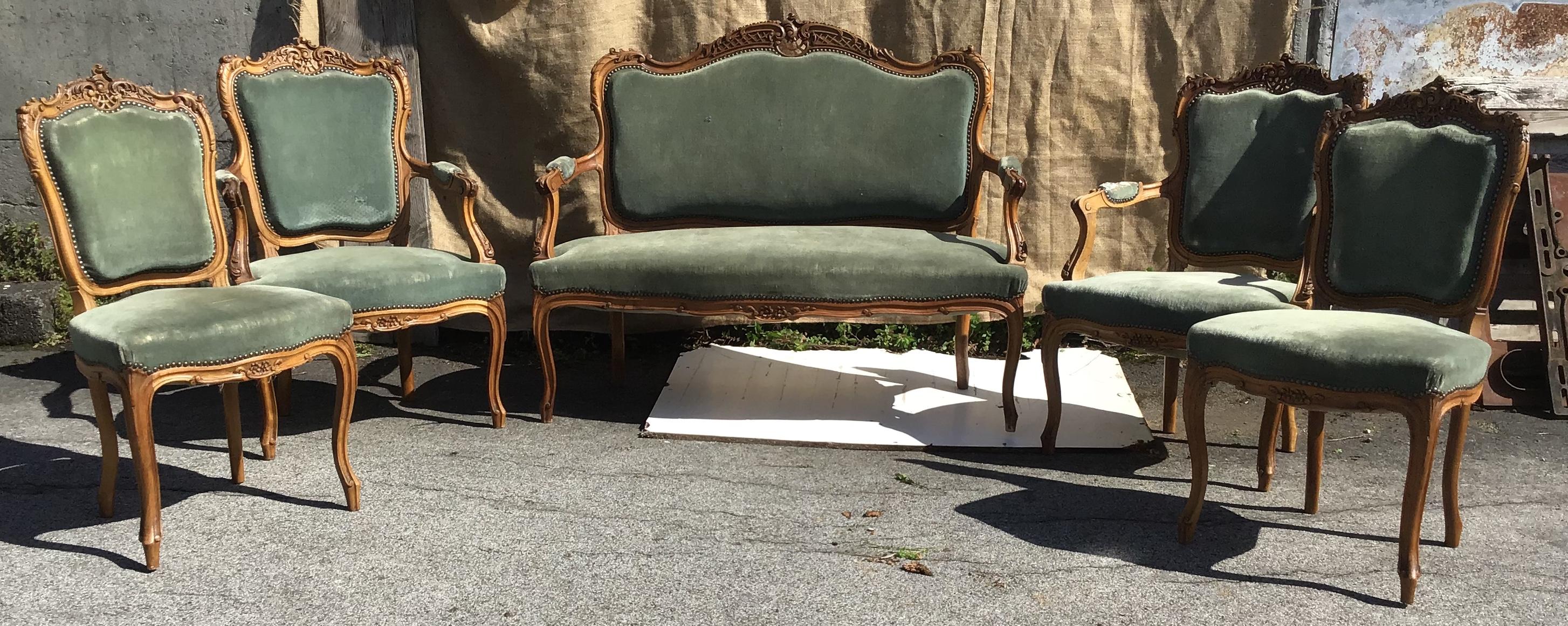 19th century Italian wooden living room set consisting of one sofa, two armchairs and two chairs with original velvet upholstery, 1890s.