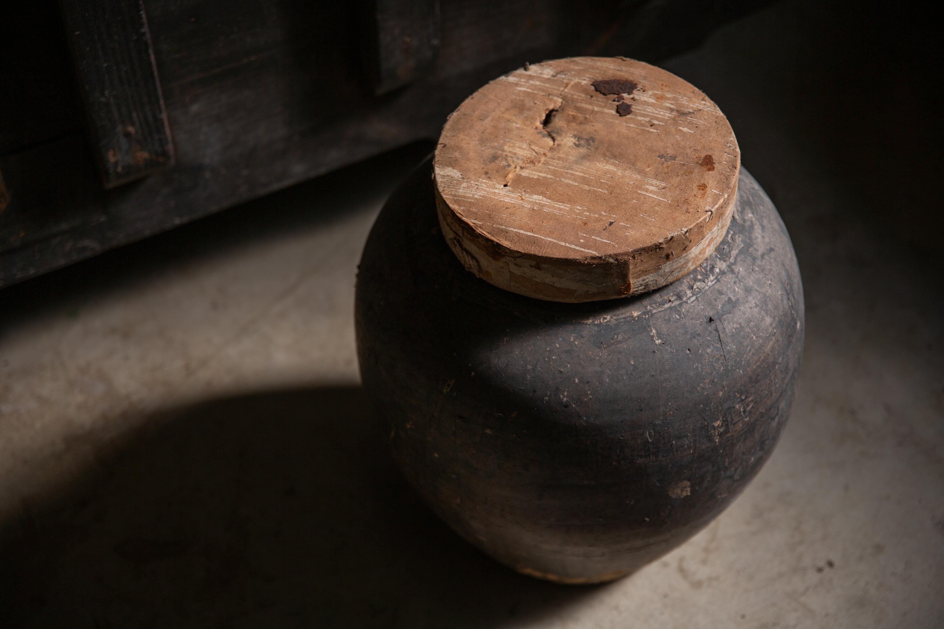 Antico Tsubo giapponese del 19° secolo, vaso in ceramica rivestito di carta con coperchio, vaso da tè wabi sabi in vendita 4