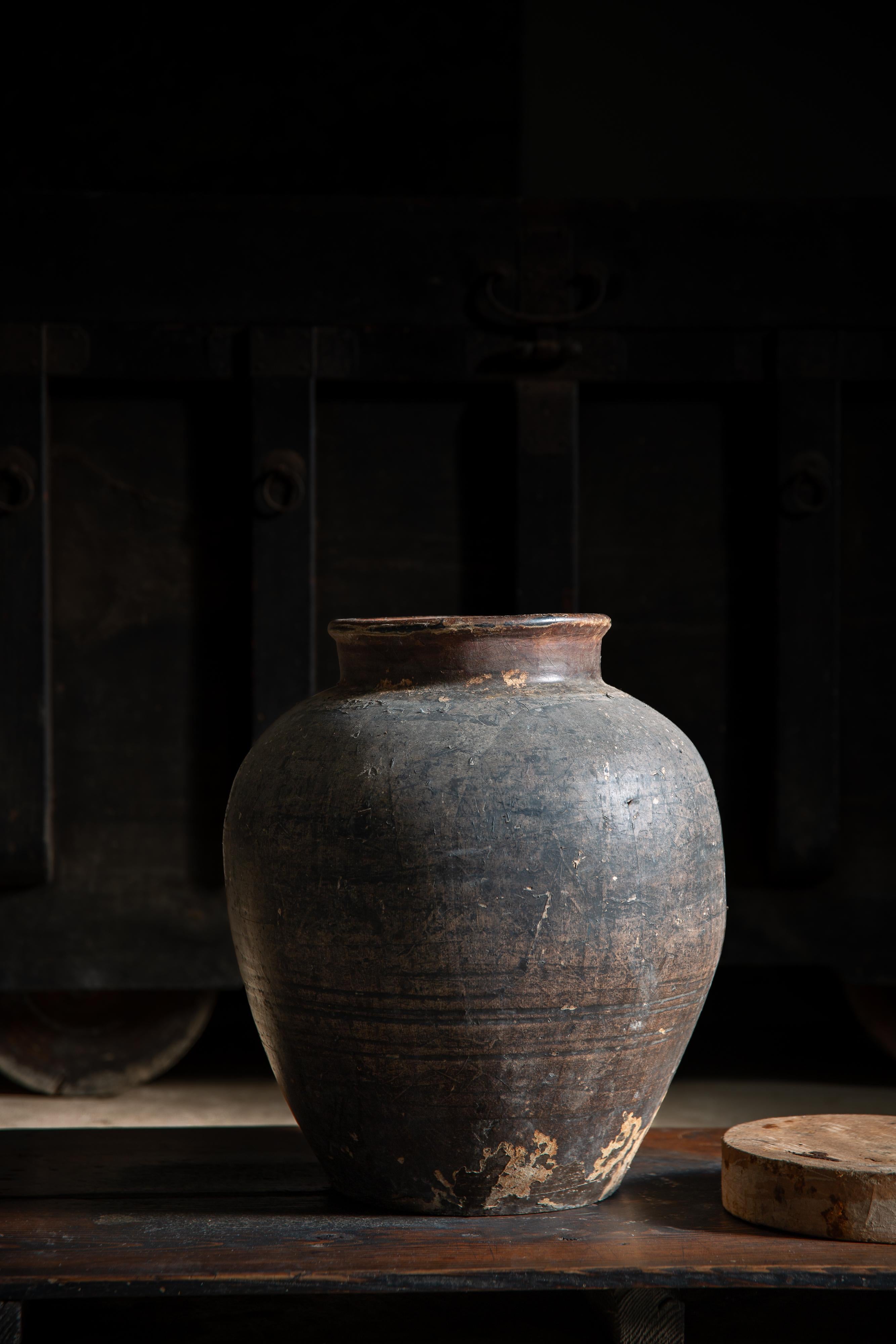 Antico Tsubo giapponese del 19° secolo, vaso in ceramica rivestito di carta con coperchio, vaso da tè wabi sabi In condizioni buone in vendita a 常陸大宮市, JP