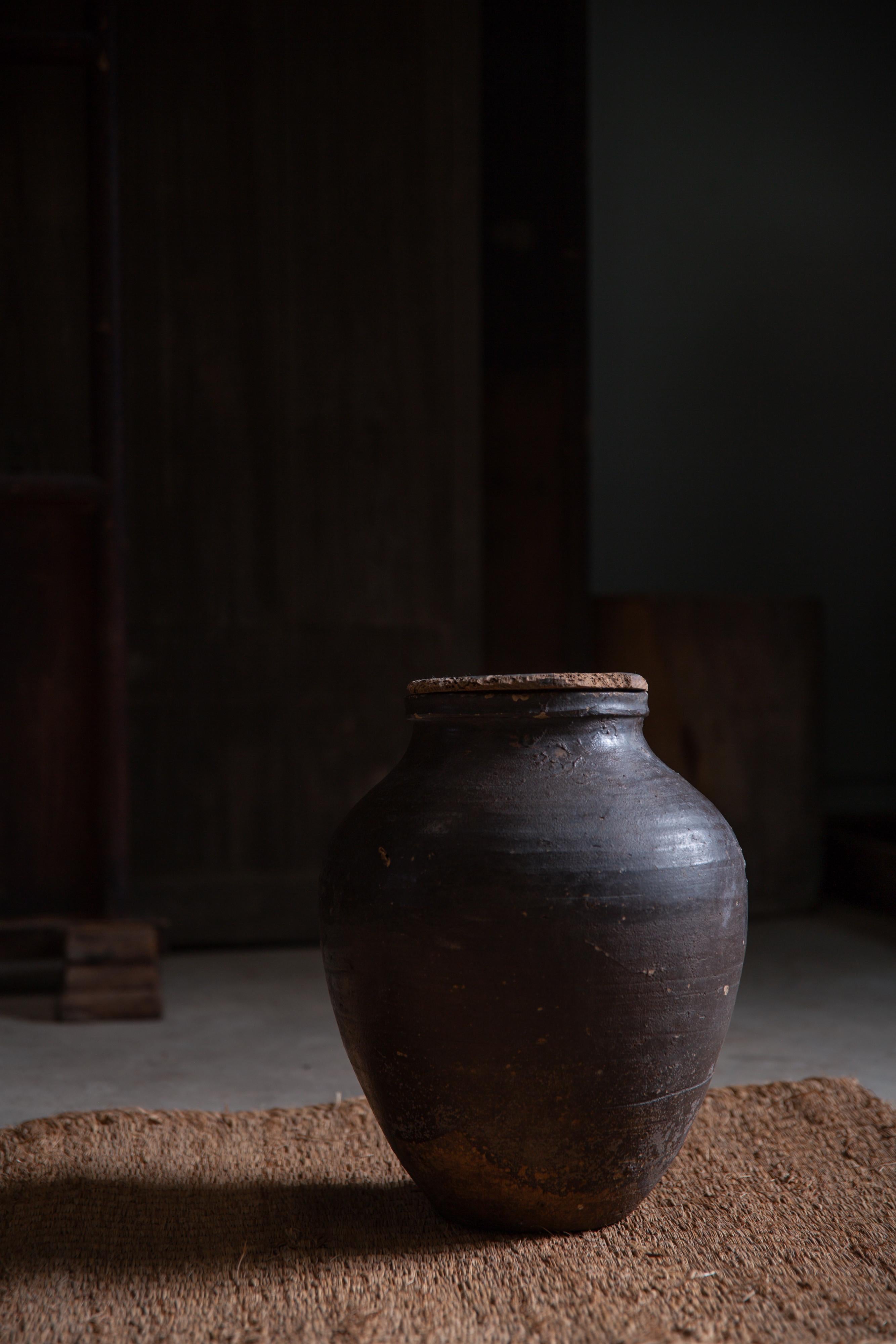Antico Tsubo giapponese del 19° secolo, vaso in ceramica rivestito di carta, vaso wabi sabi, coperchio in legno in vendita 10