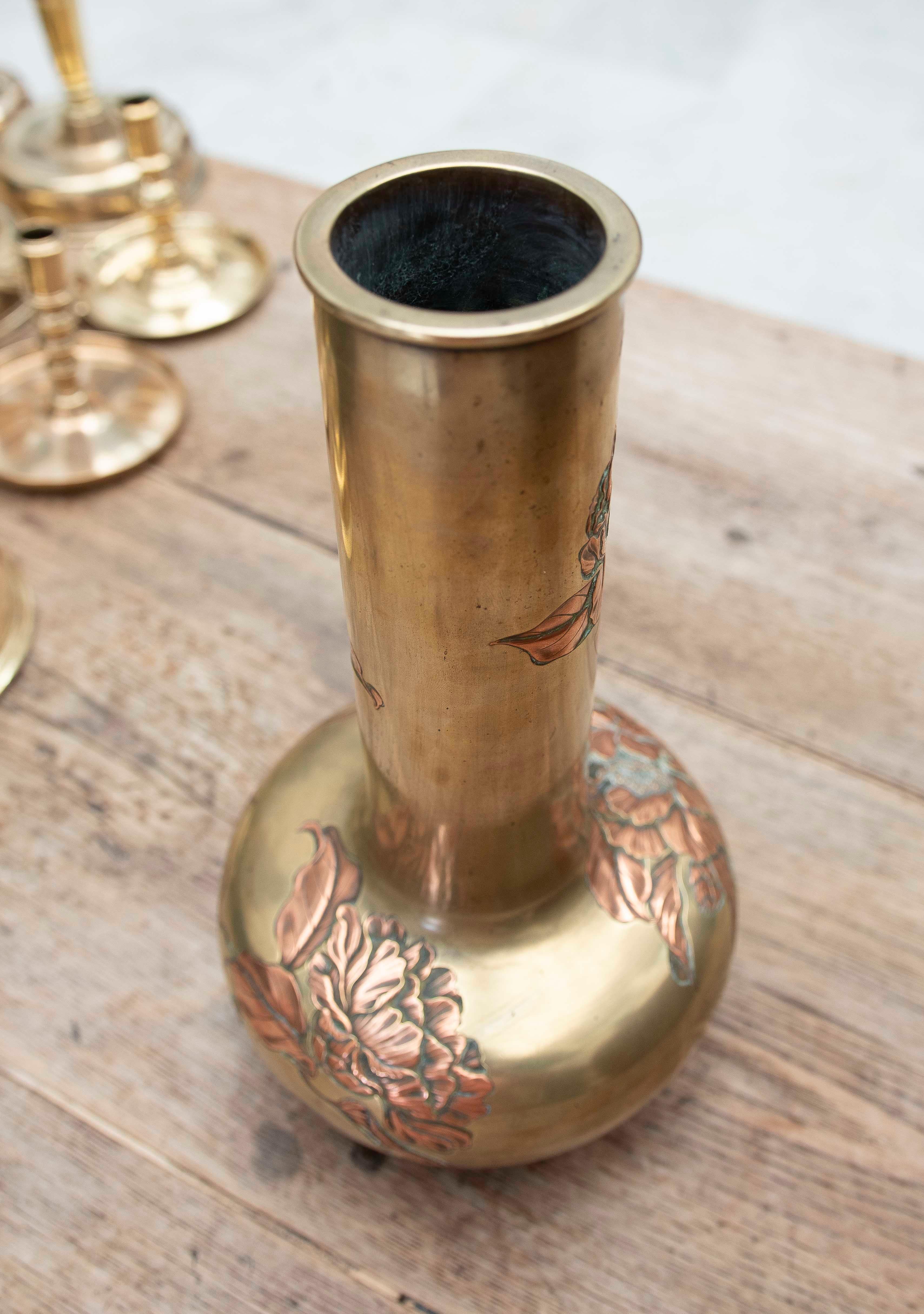 19th Japanese Bronze Vase with a Floral Design. Meiji Period. For Sale 9