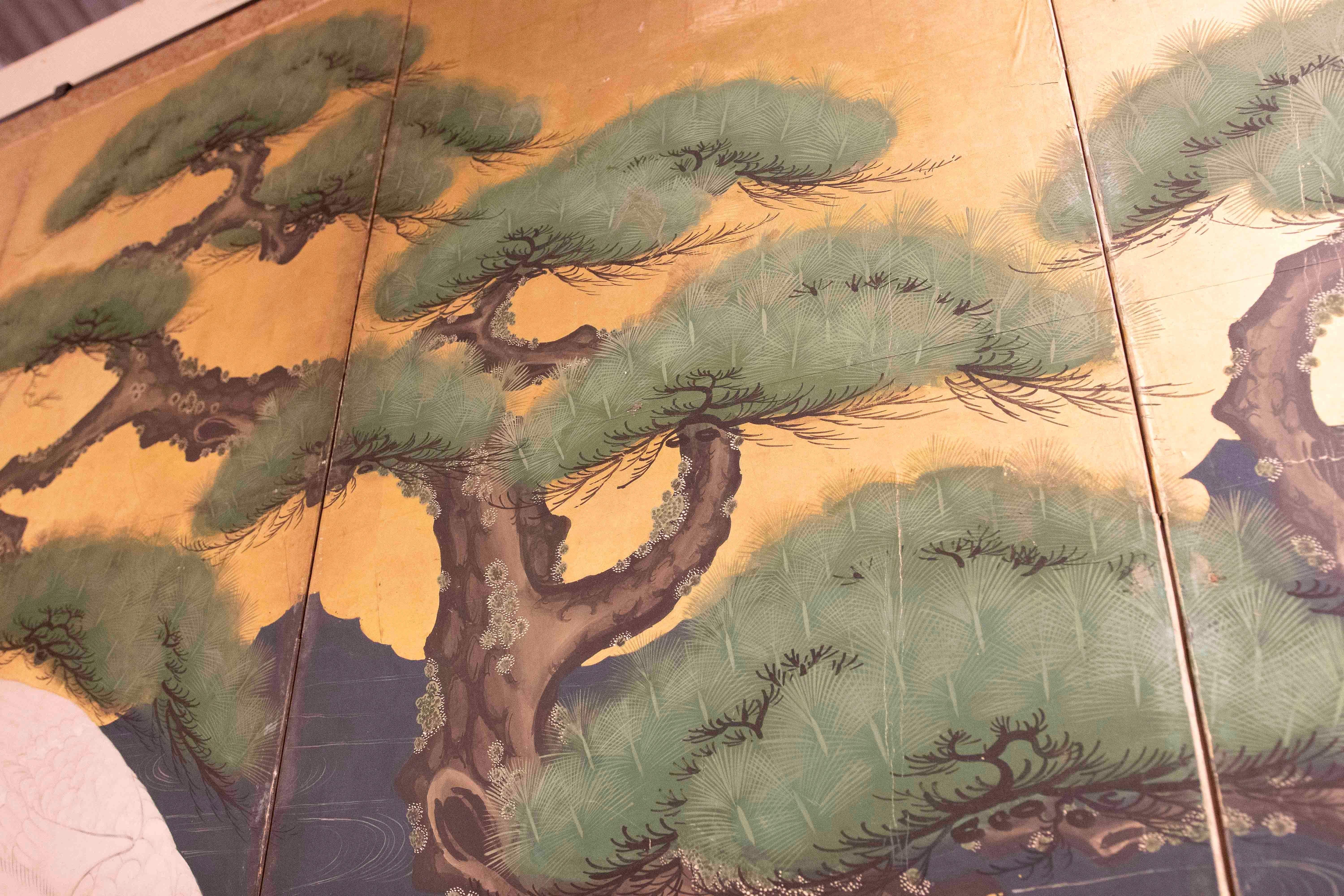 19th Century 19th Japanese Screen with Cranes and Pine on a Golden Background For Sale