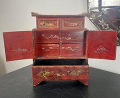 19th Jewelery Box Altar Box Japanese Temple Cabinet lacquered red gilding Meiji