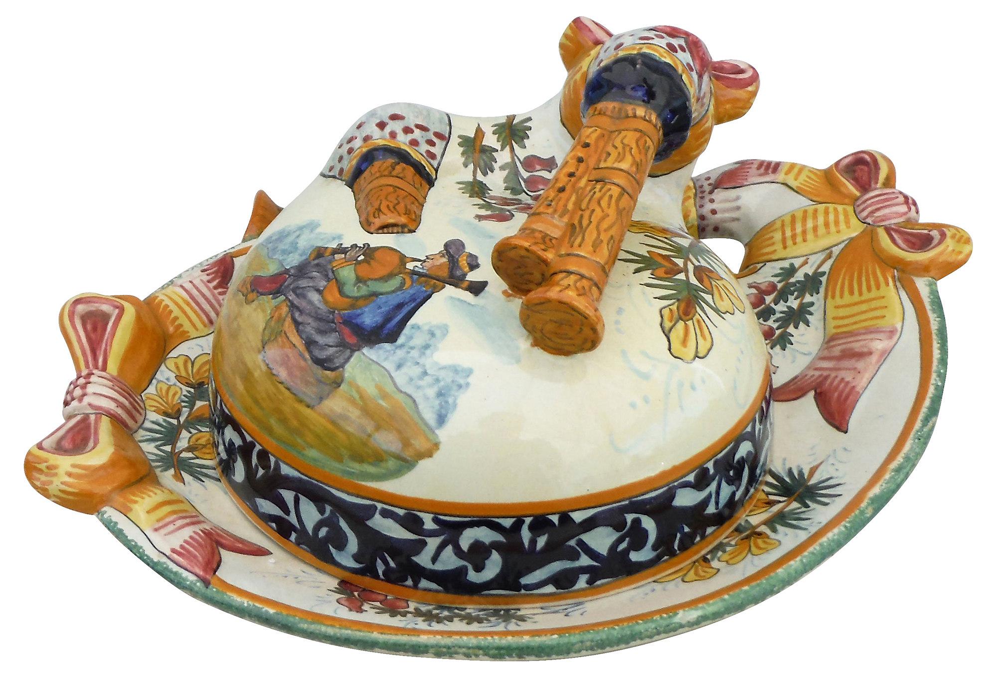 Plato grande de loza francesa del siglo XIX Henriot Quimper Fines del siglo XIX en venta