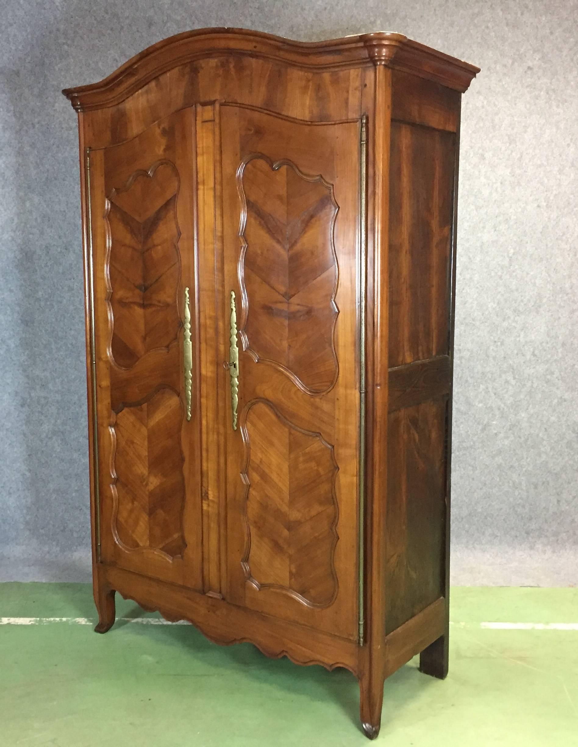 19th Louis XV Style Fruit Wood Wardrobe For Sale 1