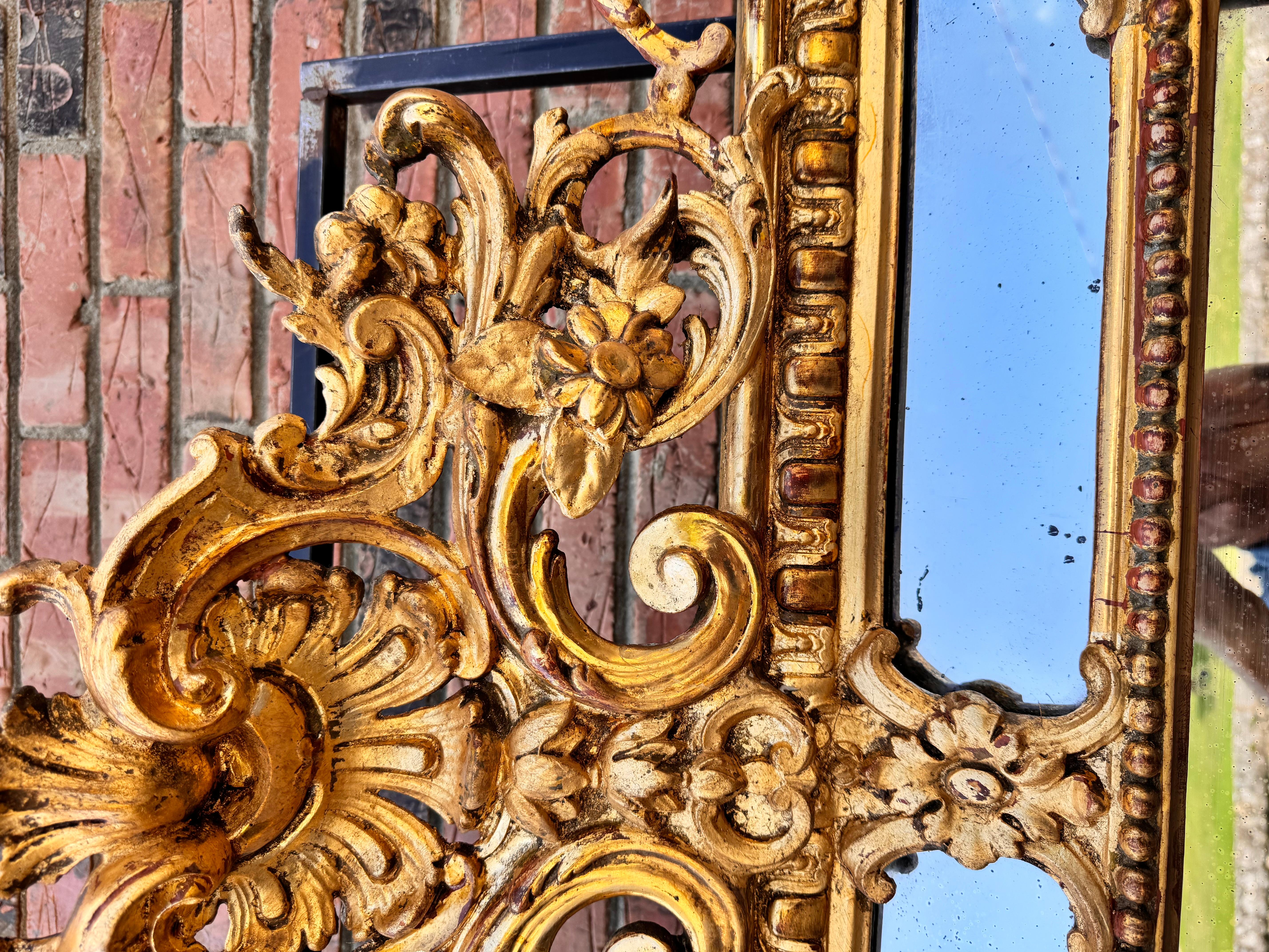 Espejo francés Gran Estilo Luis XVI del siglo XIX en venta 4