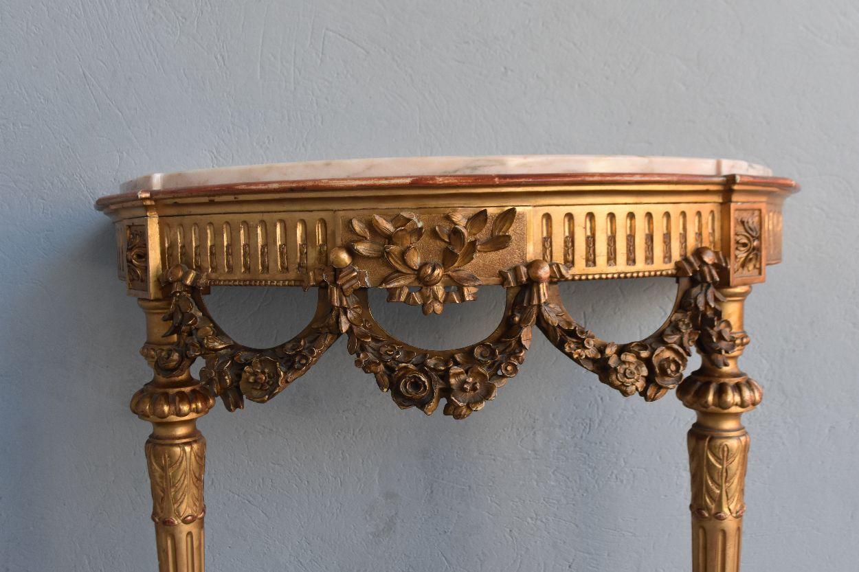 19th Louis XVI Style Gilt Wood Wall Console In Good Condition In Marseille, FR