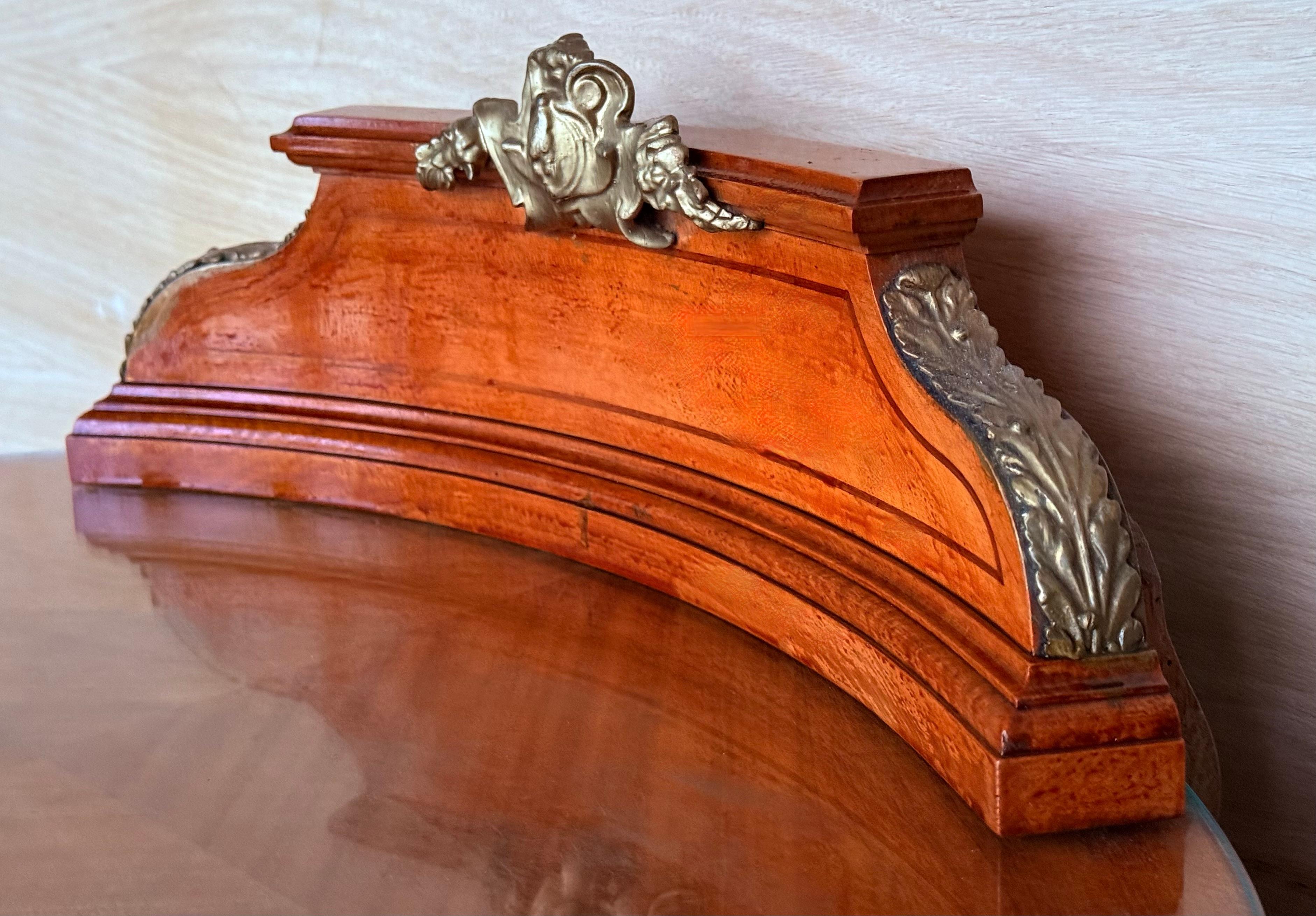 19th Louis XVI Style Pair of Marquetry Nightstands with Bronze & Mirror Crest For Sale 6