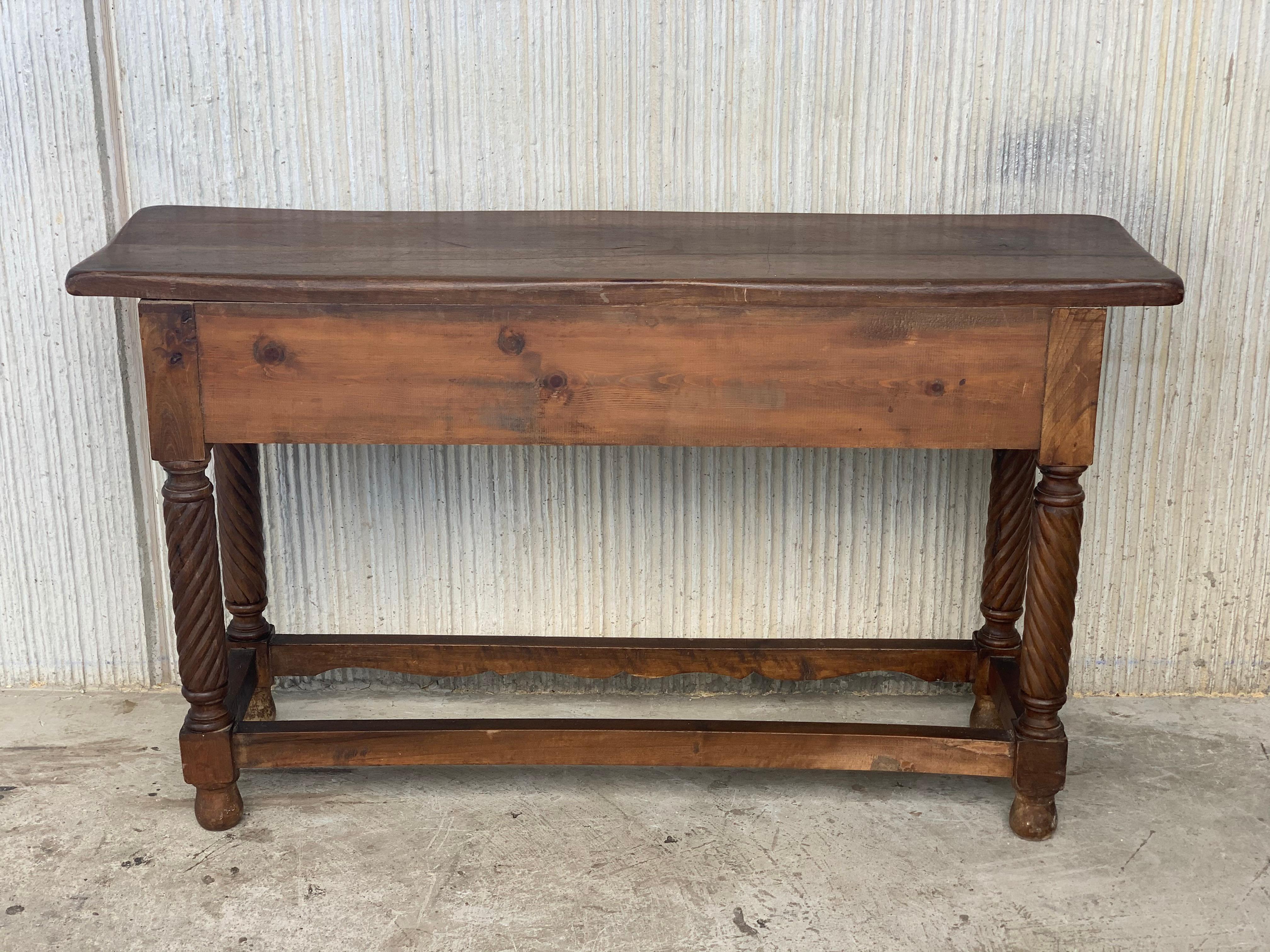 a table for two in spanish
