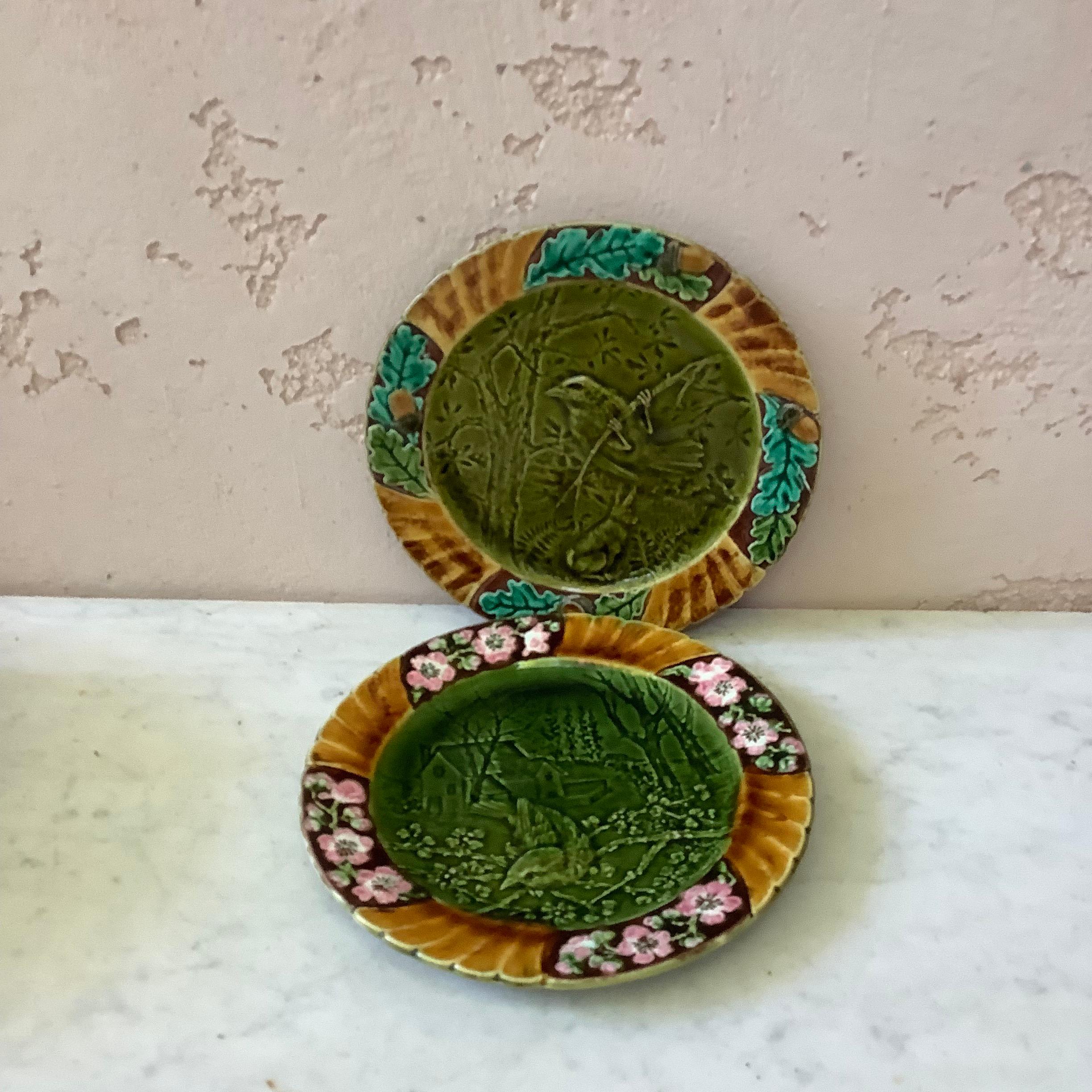 19th Century Majolica Bird Plate Sarreguemines In Good Condition For Sale In Austin, TX