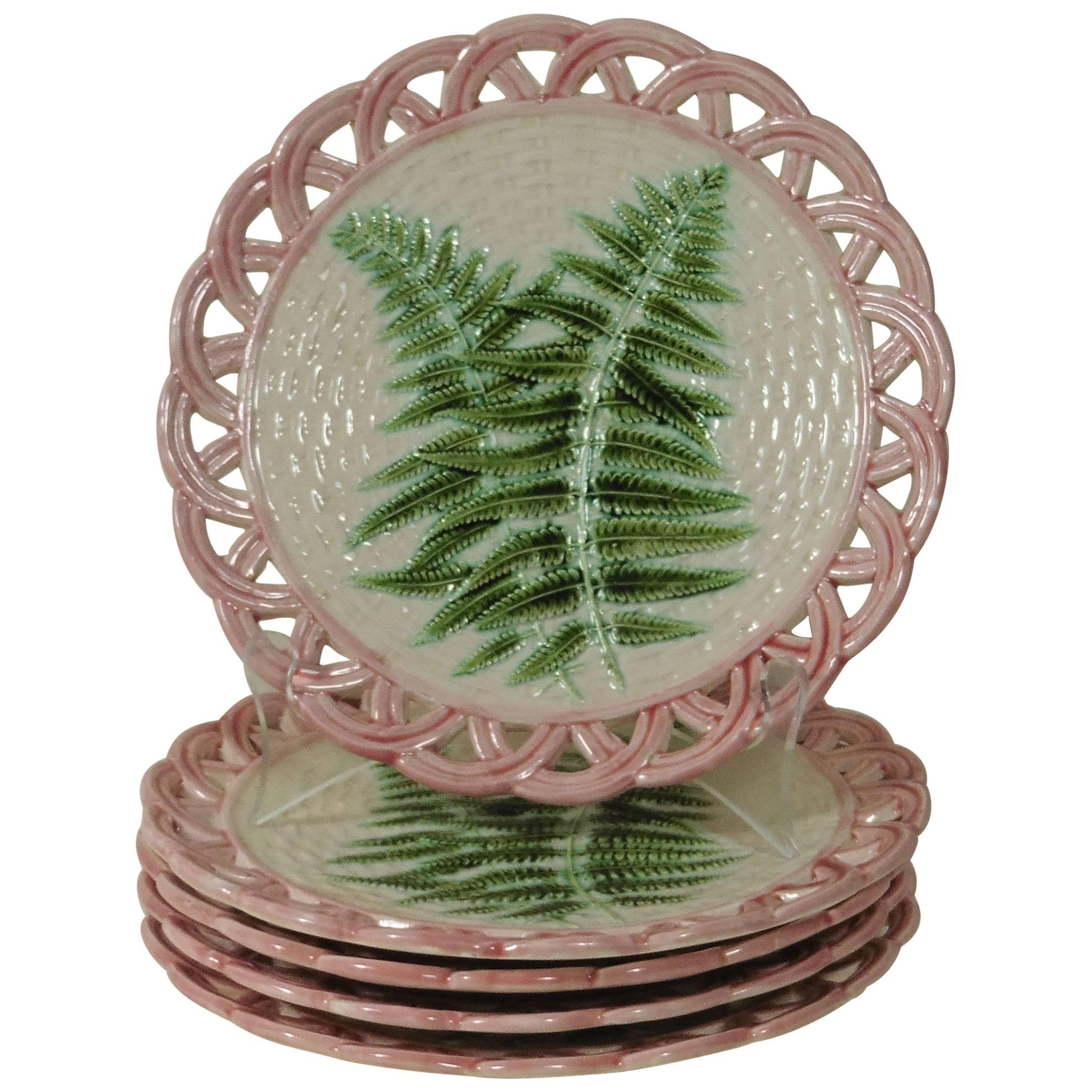 19th Century Majolica Fern Reticulated Plate Sarreguemines In Good Condition In Austin, TX