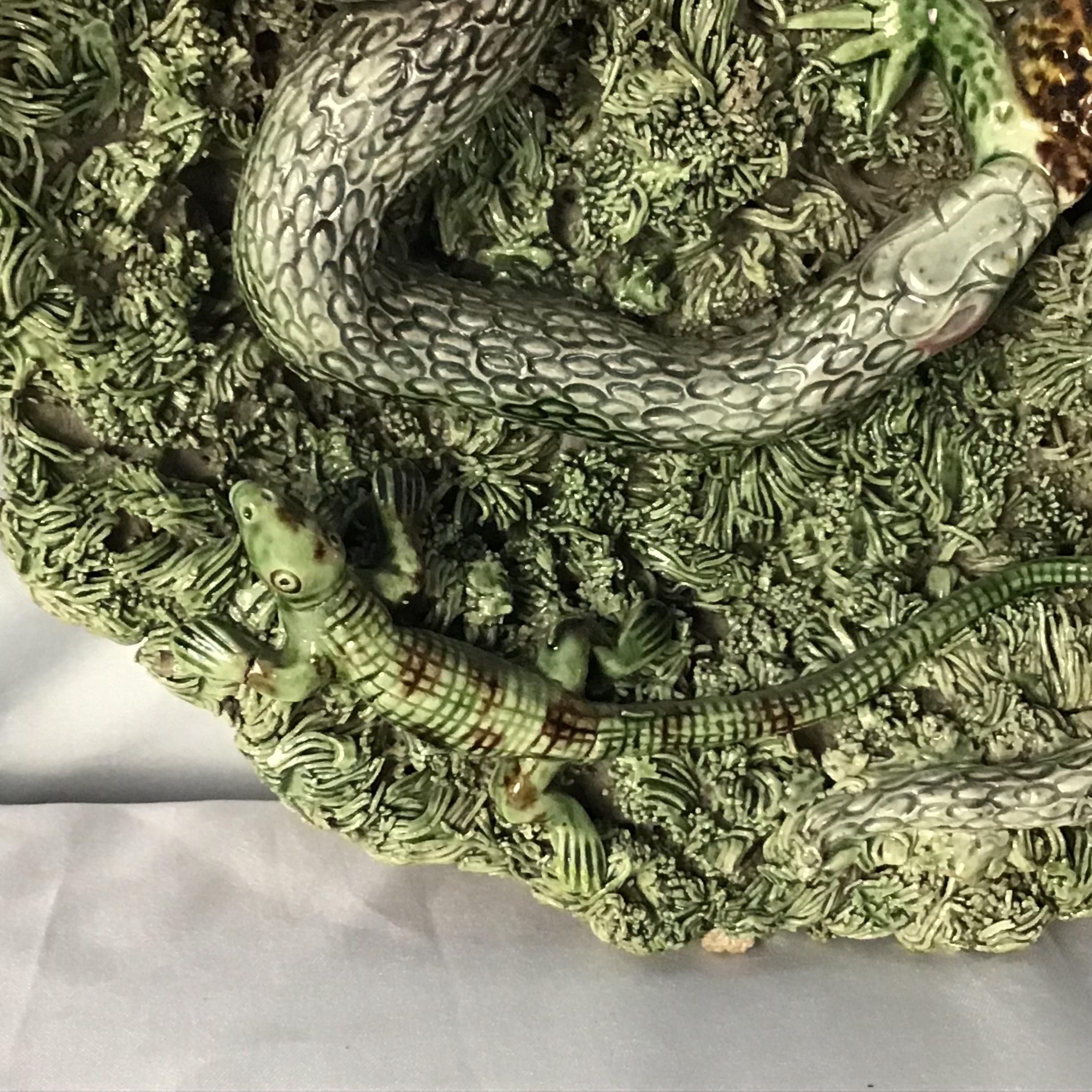 19th Majolica Palissy Snake and Lizard Wall Platter Jose Alves Cunha In Good Condition For Sale In Bradenton, FL