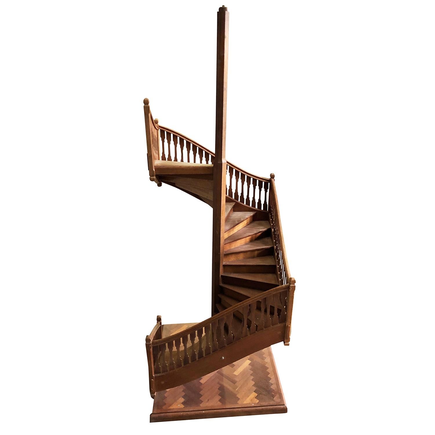 Hand-Carved 19th Century French Wood Miniature Antique Spiral Staircase Architectural Model For Sale